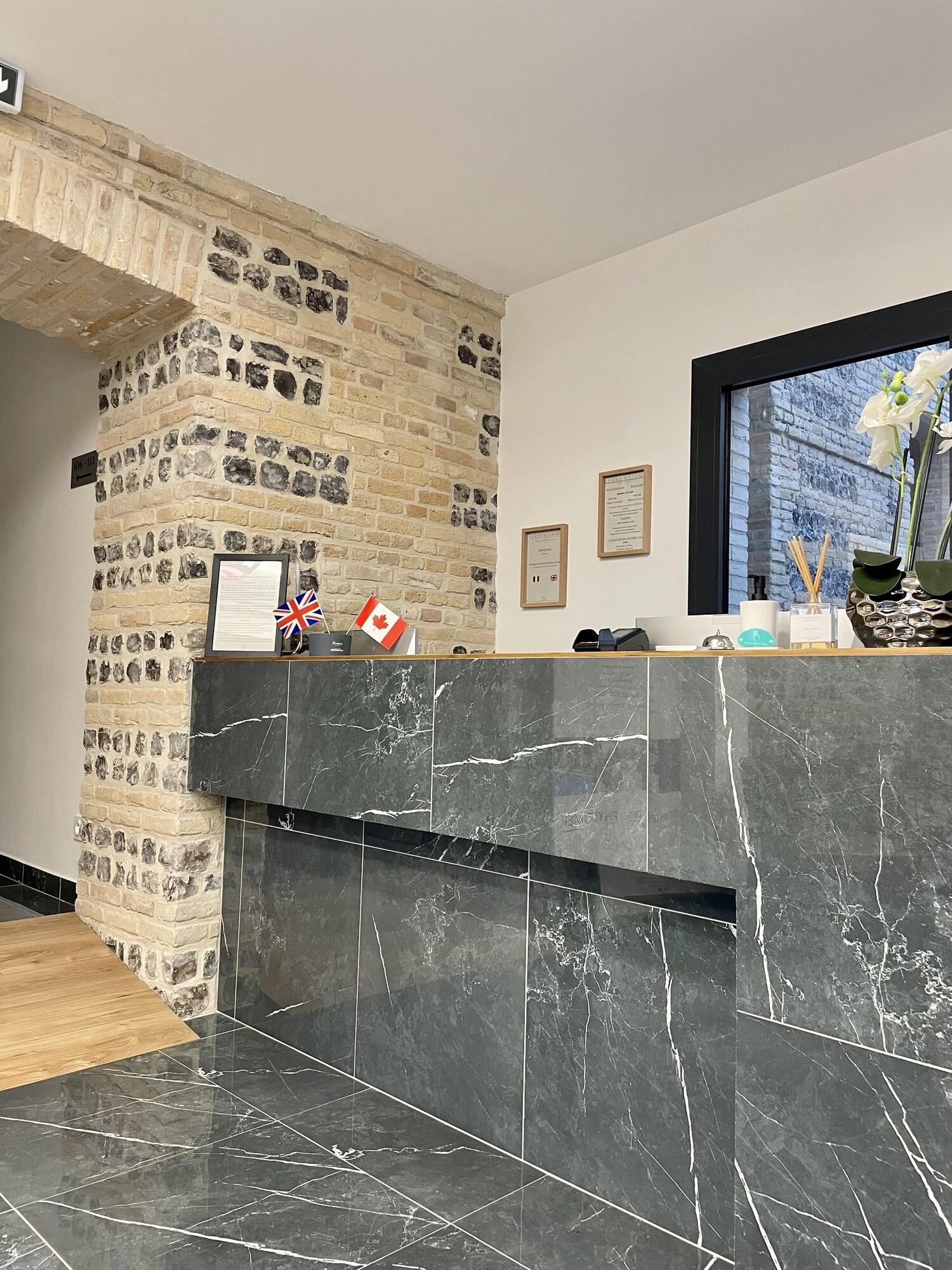 Vista Lobby La Tour Aux Crabes