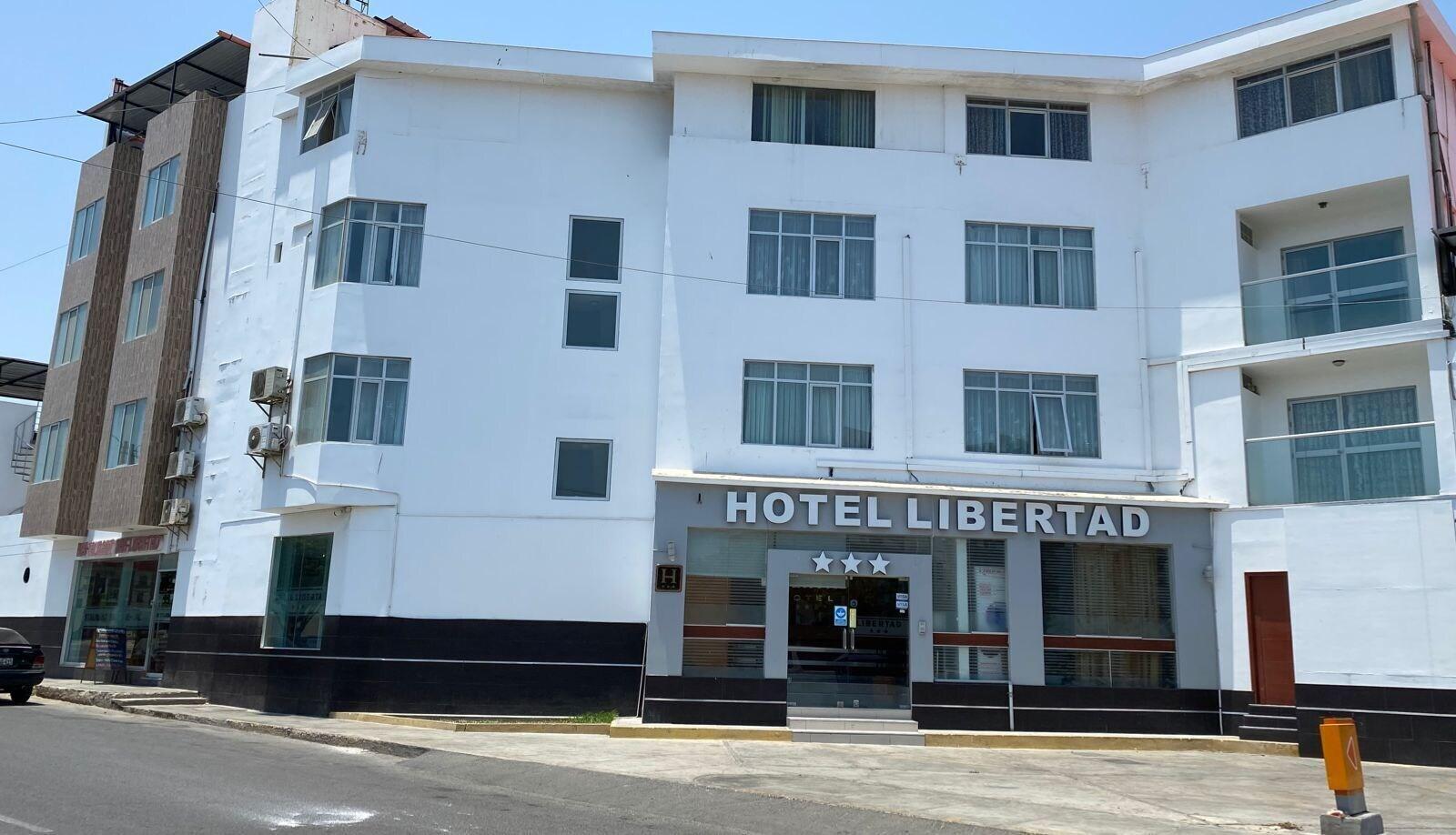 Vista Piscina Hotel Libertad Pacasmayo