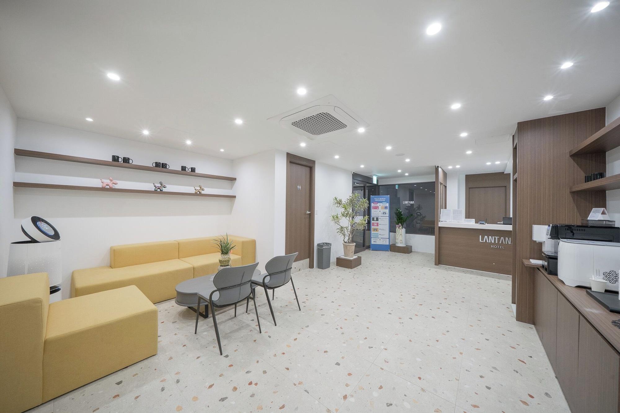 Vista Lobby Lantana Hotel Daegu Sinam