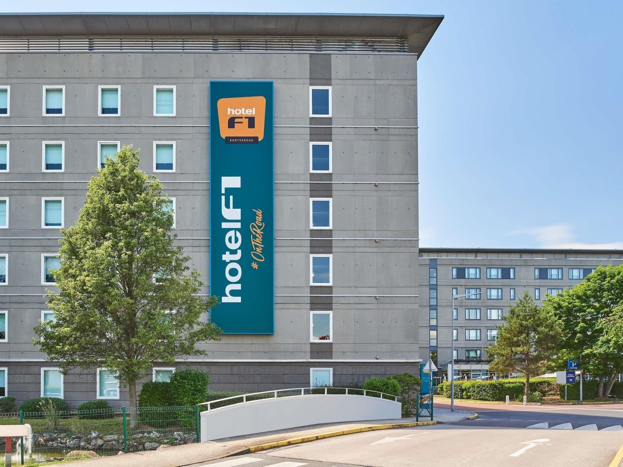 Varios hotelF1 Roissy CDG