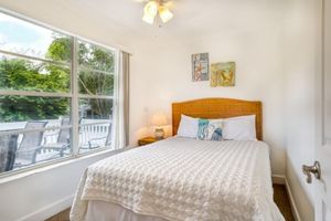 Alquiler Vacacional - Baywatch Cabin 2 Bedroom Home by RedAwning