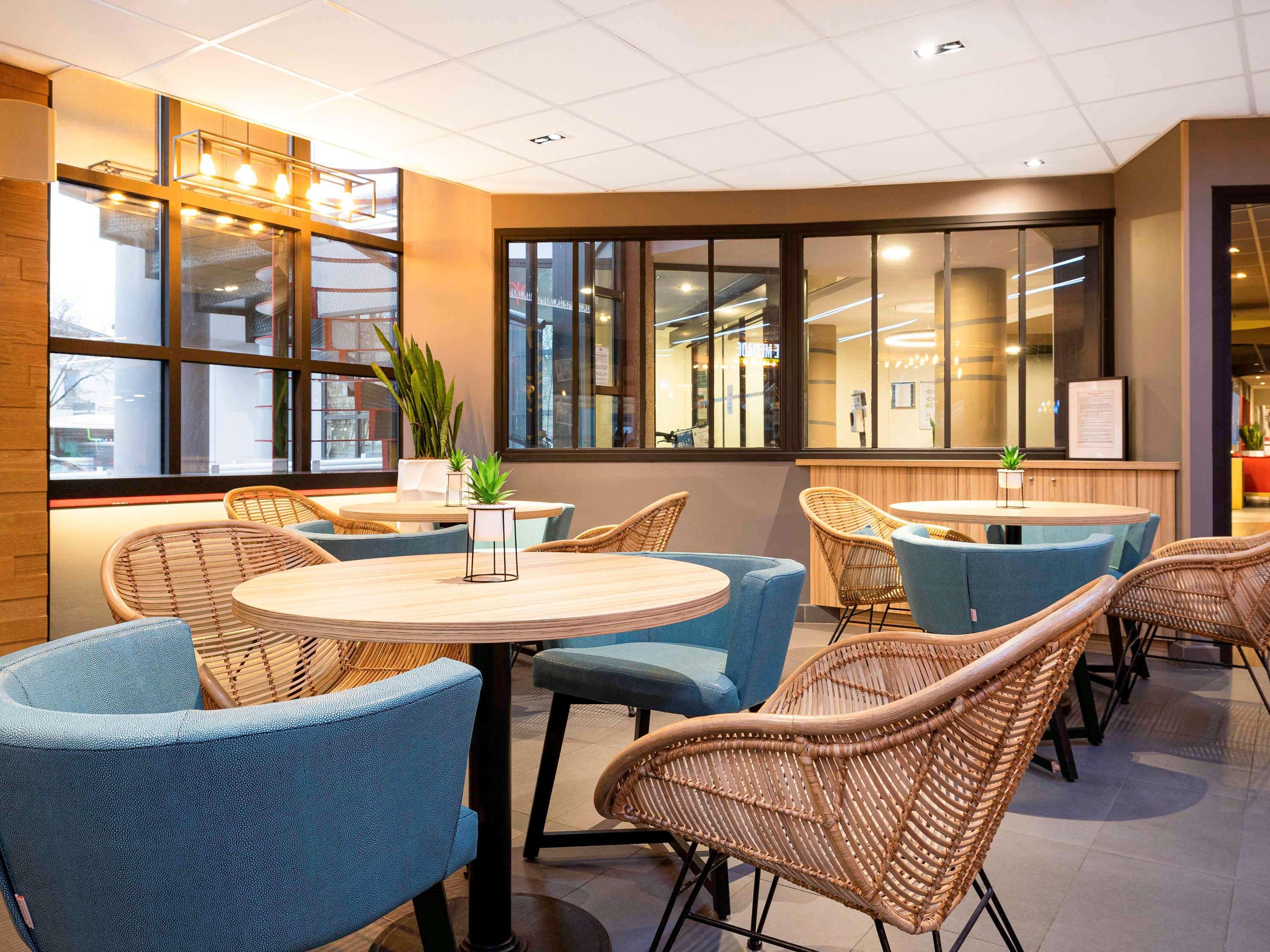 Bar/Salón ibis Bordeaux Centre Meriadeck