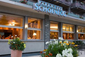 Alojamiento - Parkhotel Schoenegg