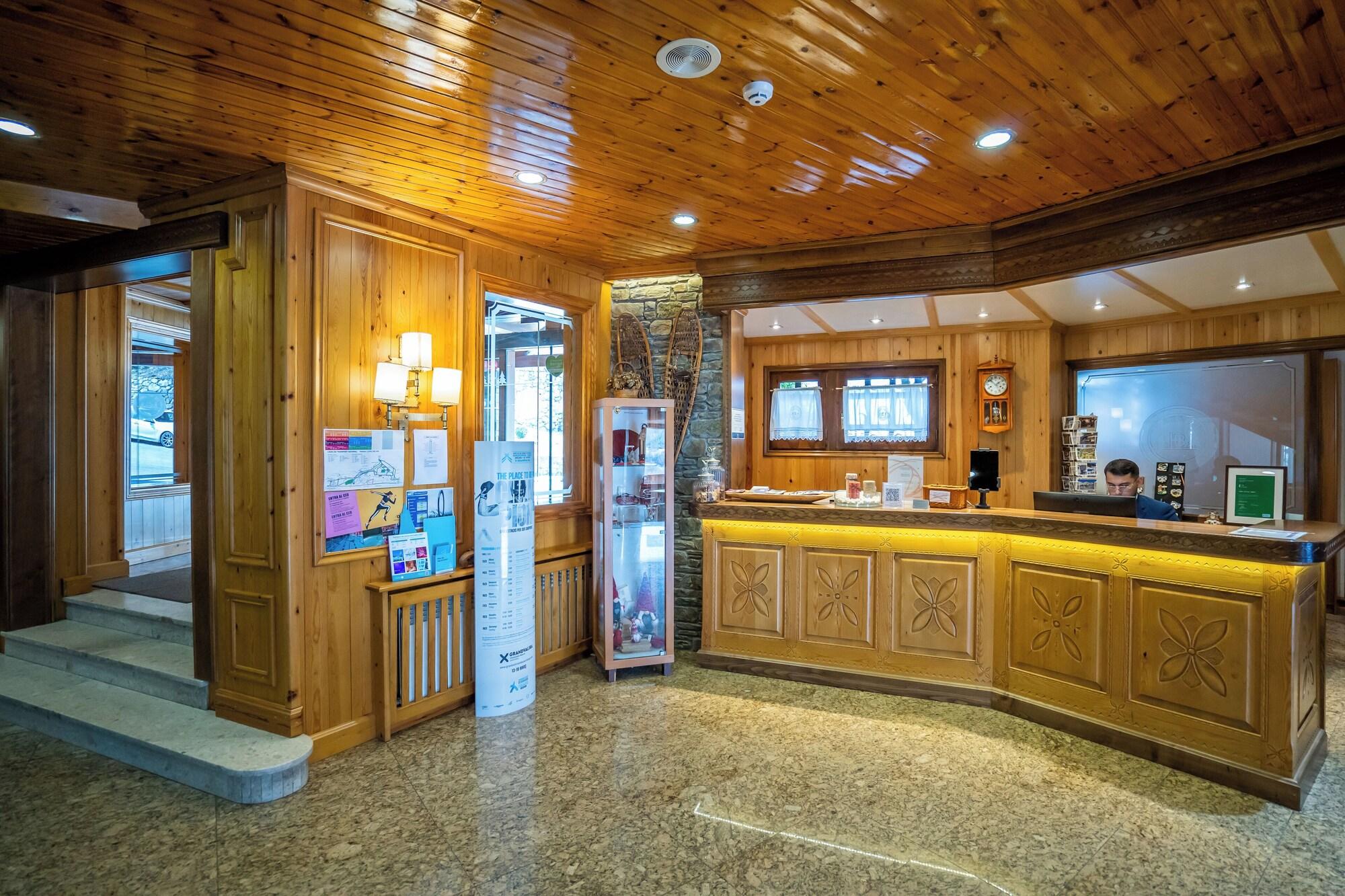 Vista Lobby abba Ordino Babot hotel