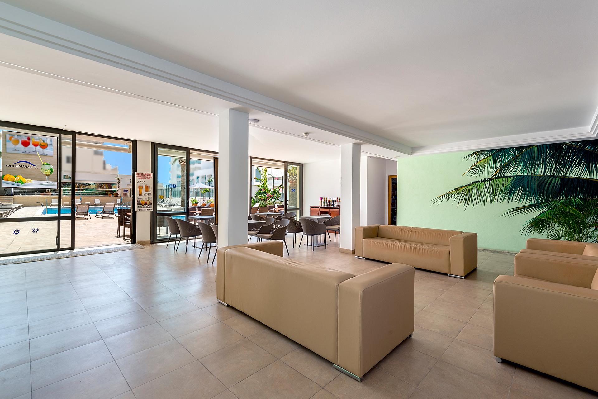 Vista Lobby Biniamar