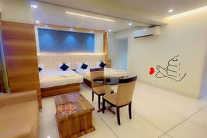 Hotel - HOTEL PARQOTEL