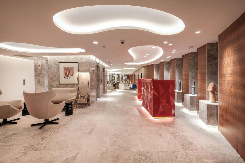 Hotel Renaissance Paris Republique Hotel