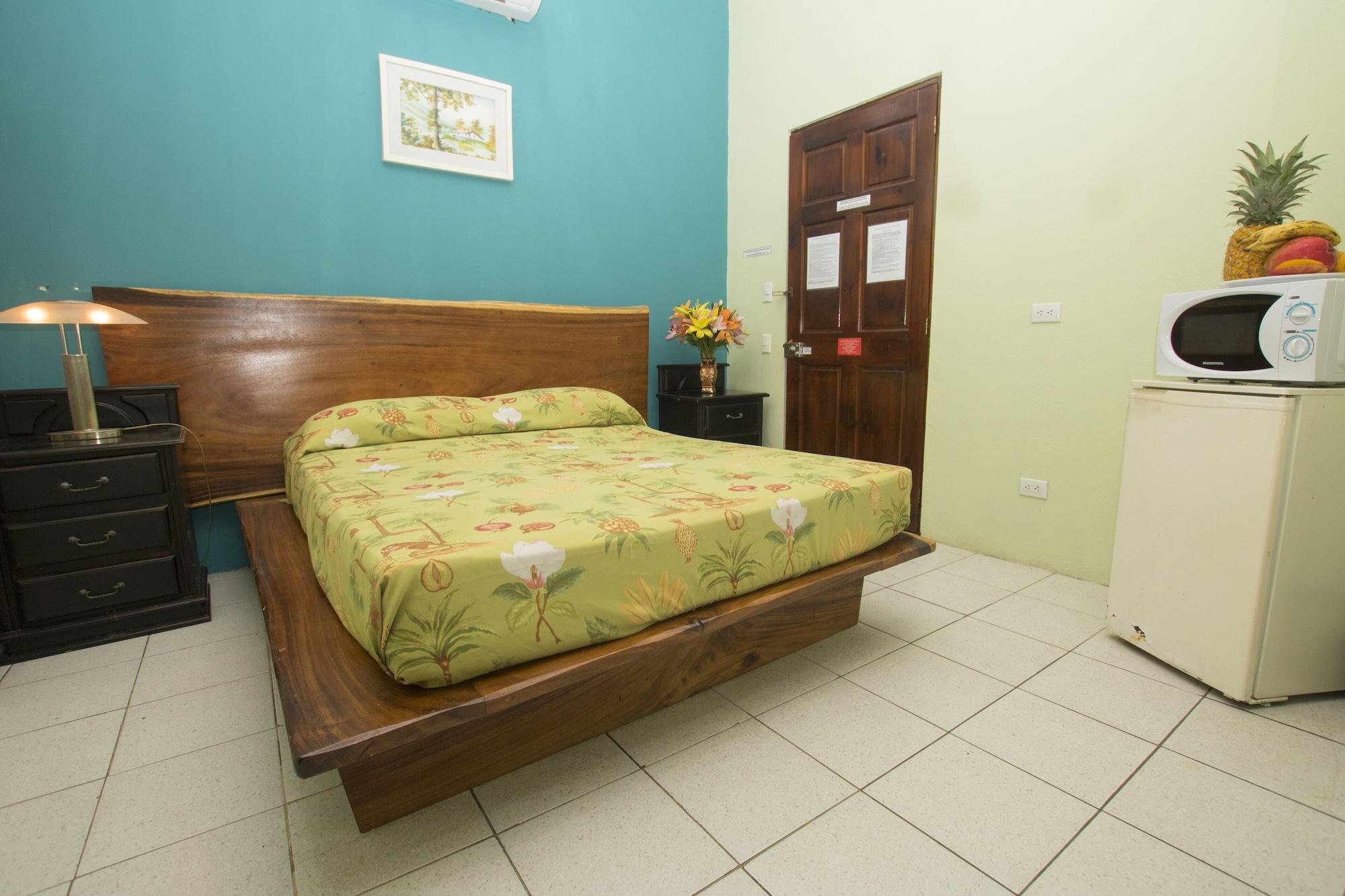 Habitación Oceanfront Hotel Verde Mar direct access to the beach