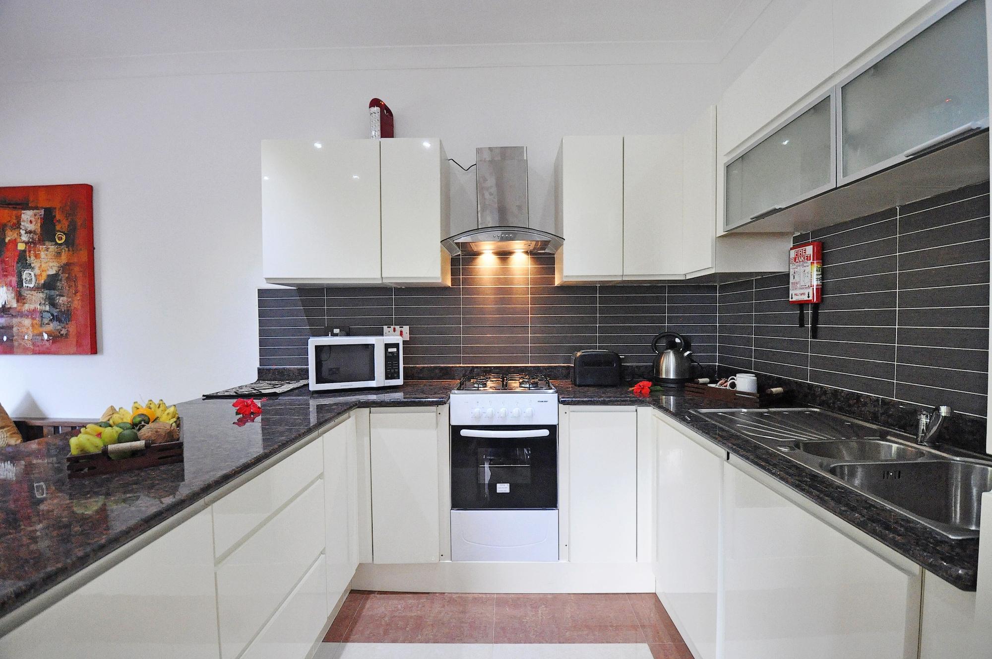 Restaurant YASAD Luxury Beach Residence