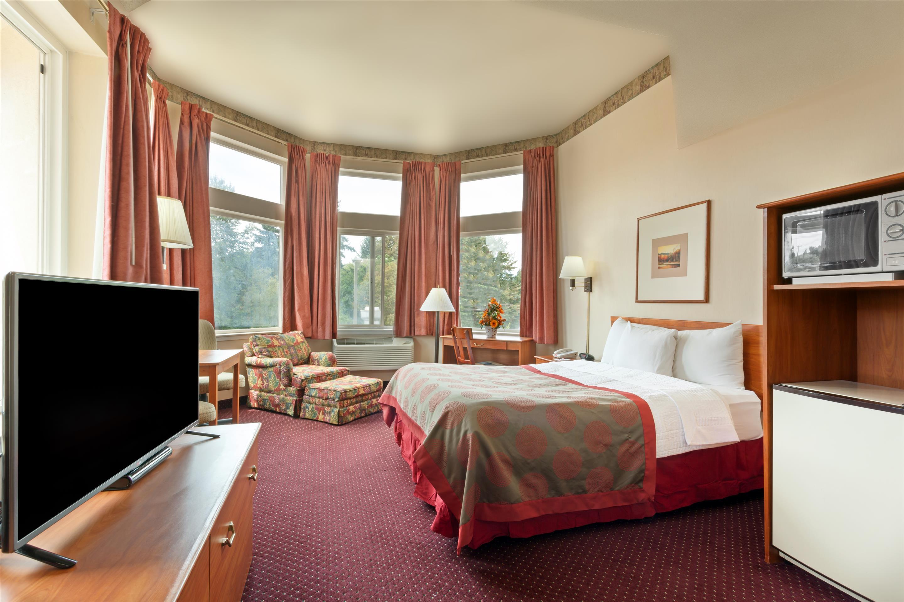 Habitación Ramada by Wyndham SeaTac Airport North