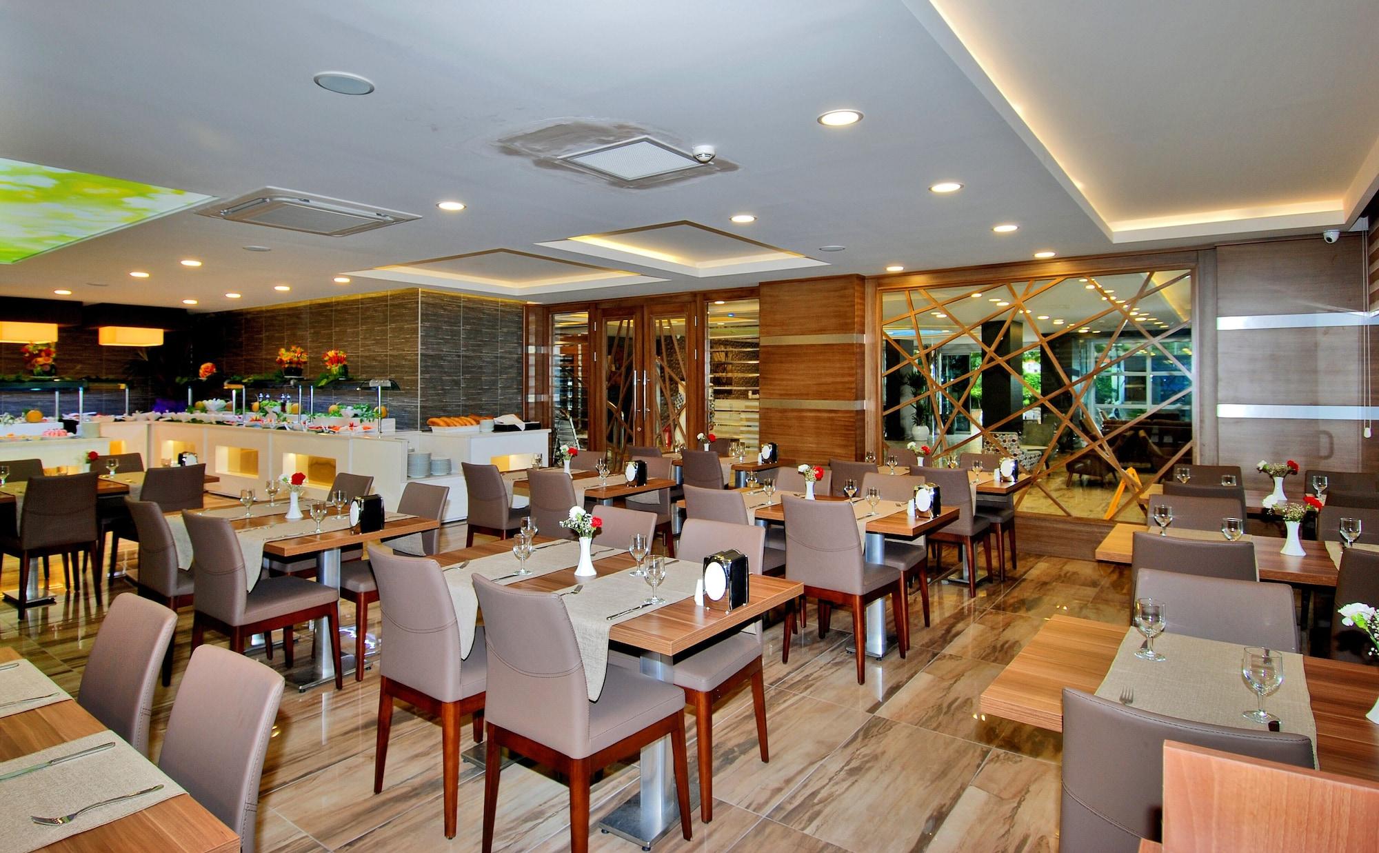 Restaurant Kleopatra Ramira Hotel - All Inclusive