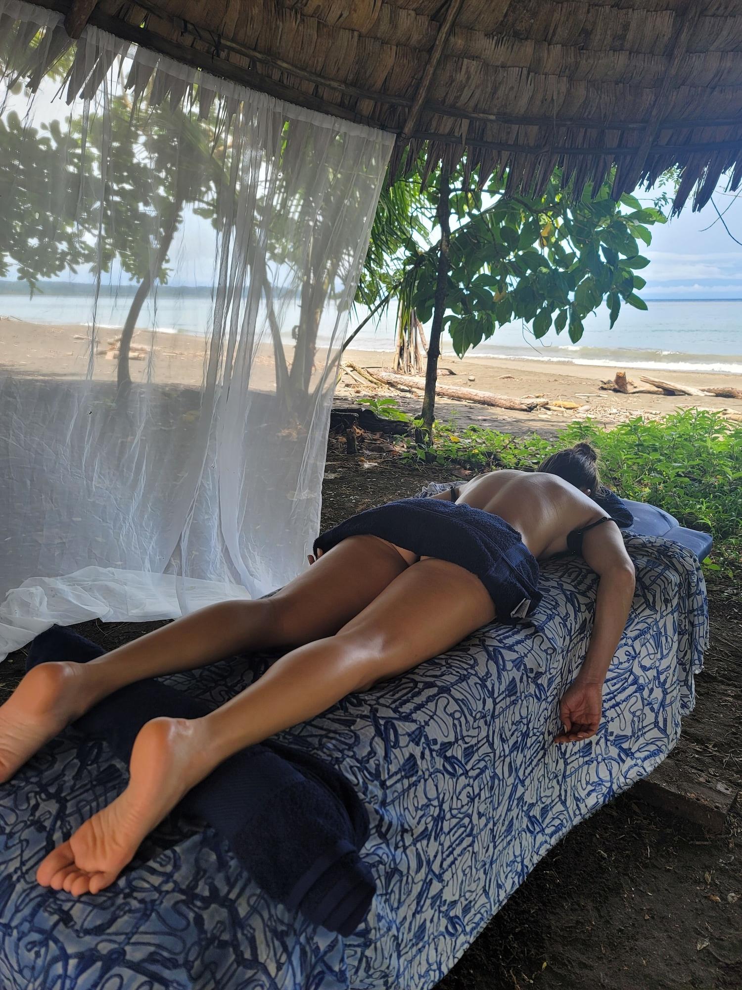 Comodidades del Alojamiento EcoHotel Bahía Terco