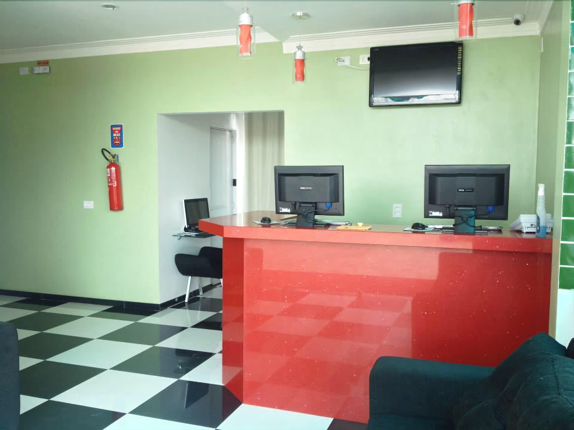 Vista Lobby Jardineira Park Hotel