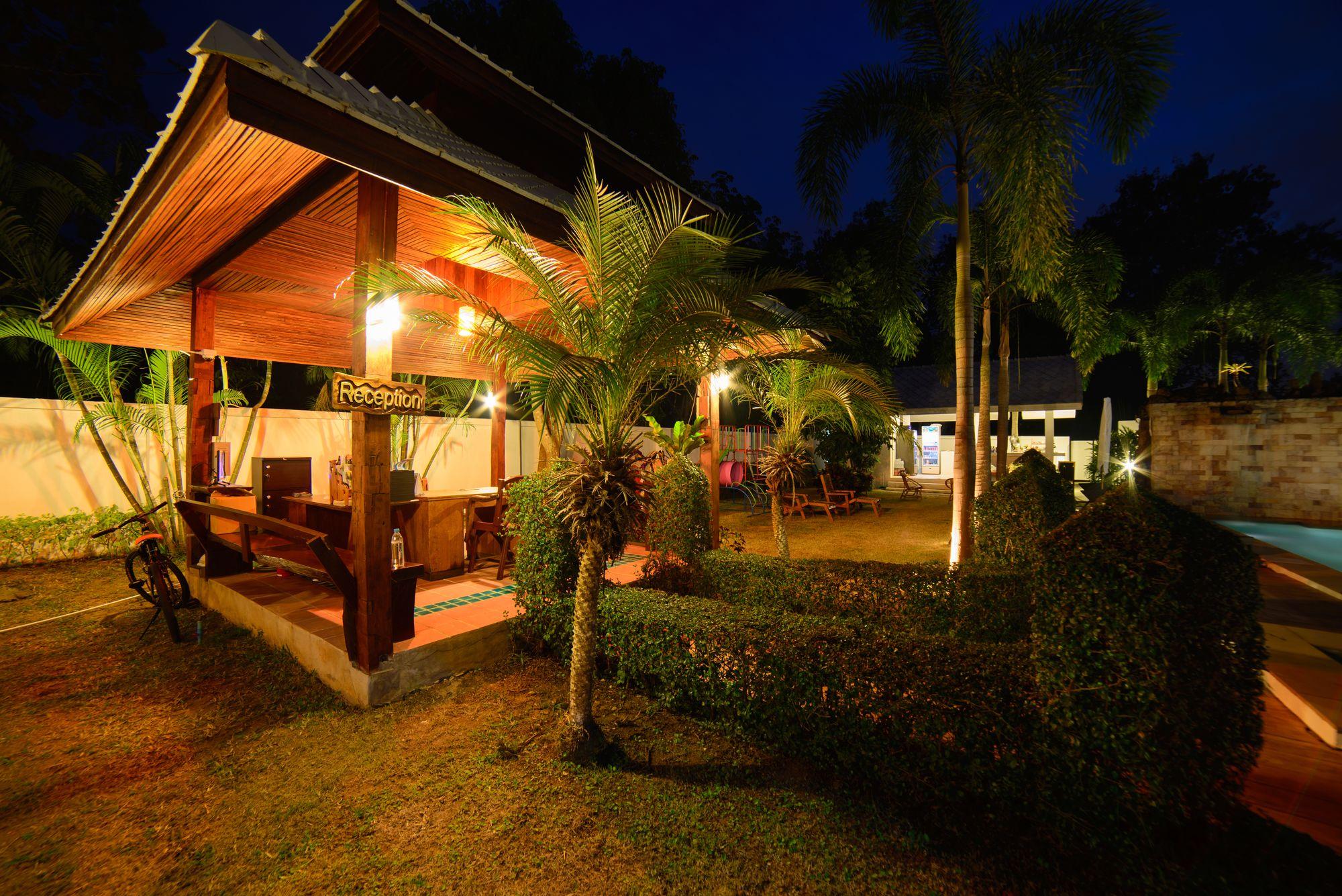 Vista Lobby RungNara Pool Villa