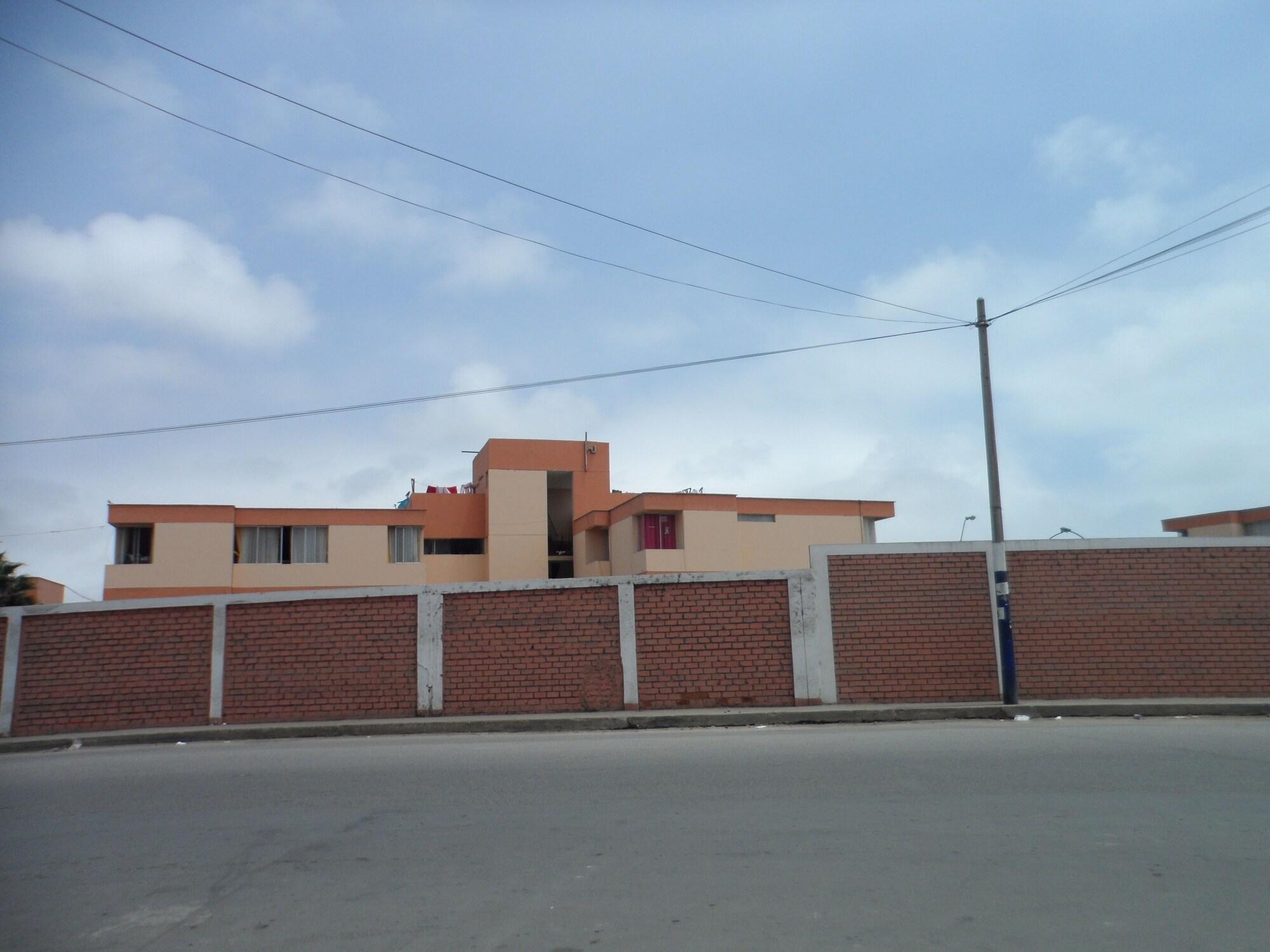 Vista Exterior Hostal Jovita