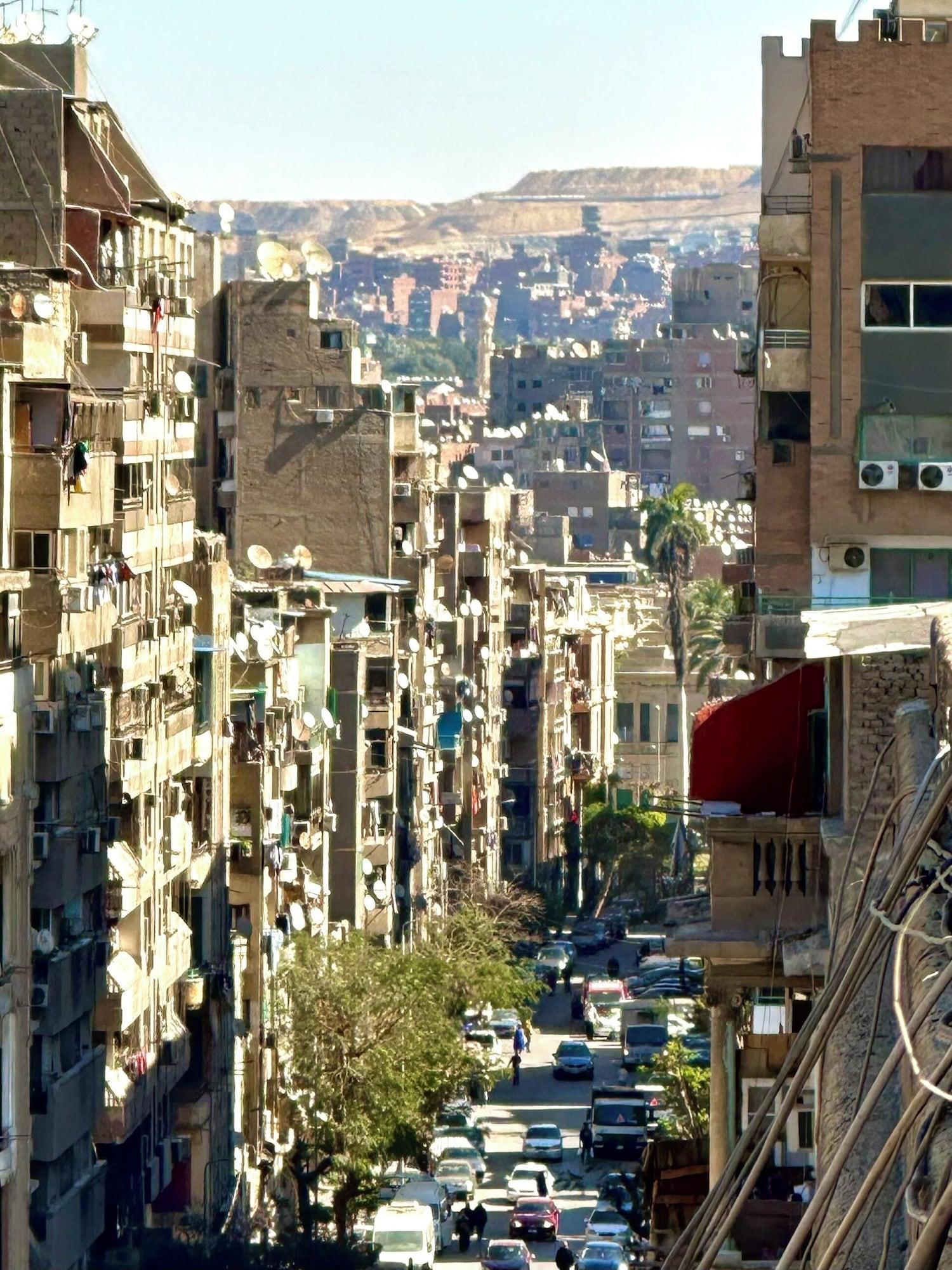 Vista Exterior Cecilia - Hostel