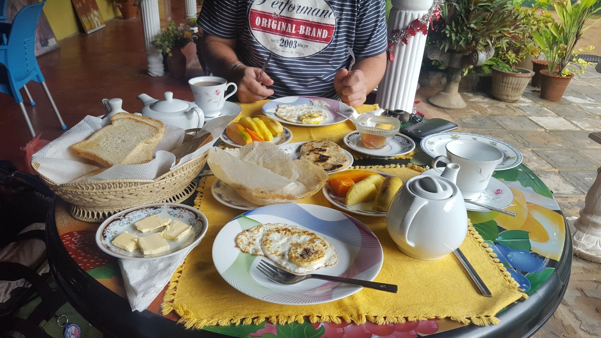 Restaurant Nilmini Lodge