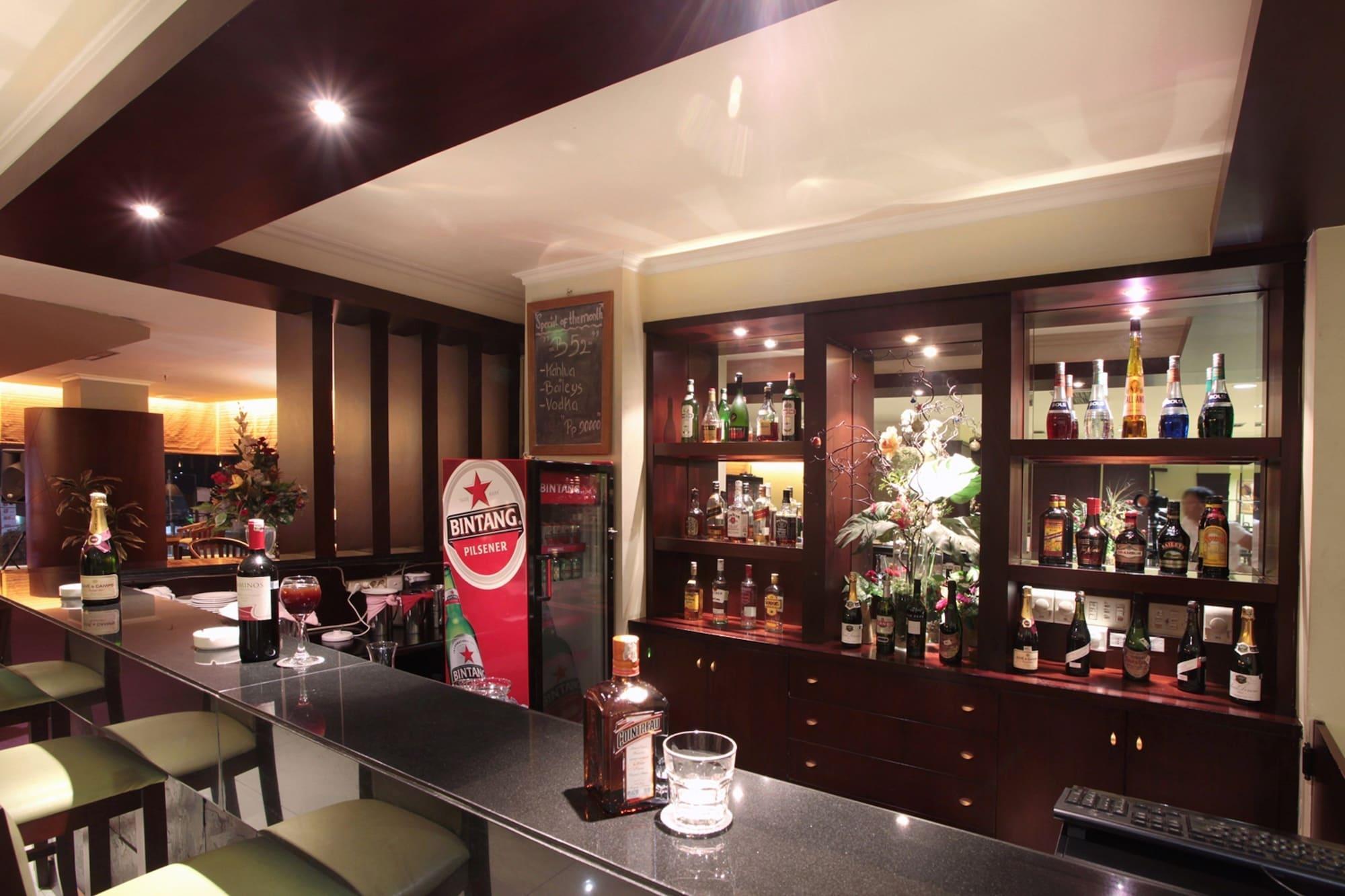 Bar/Salón Grand Zuri Dumai