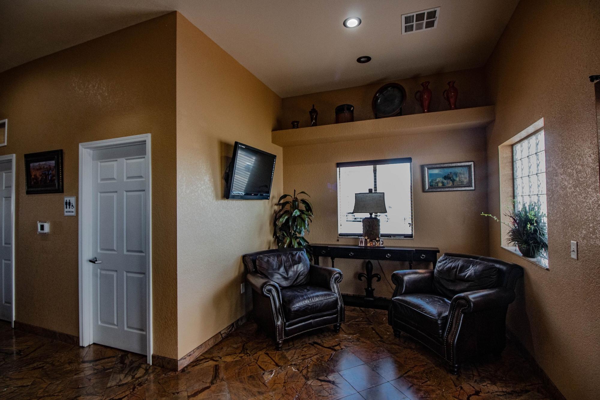 Bar/Salón Suburban Studios Alamogordo