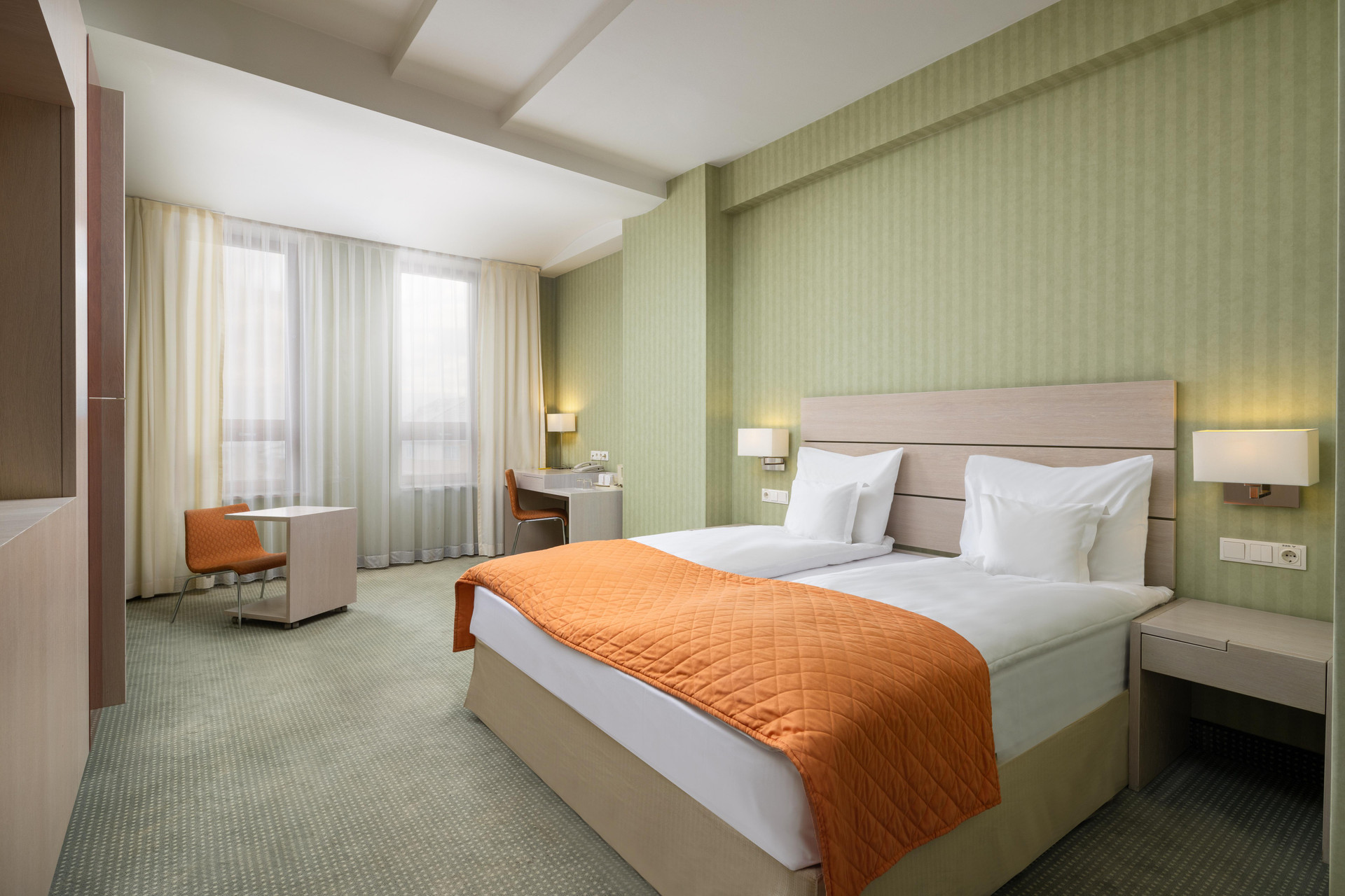 Vista Exterior Golden Tulip Ana Tower Sibiu