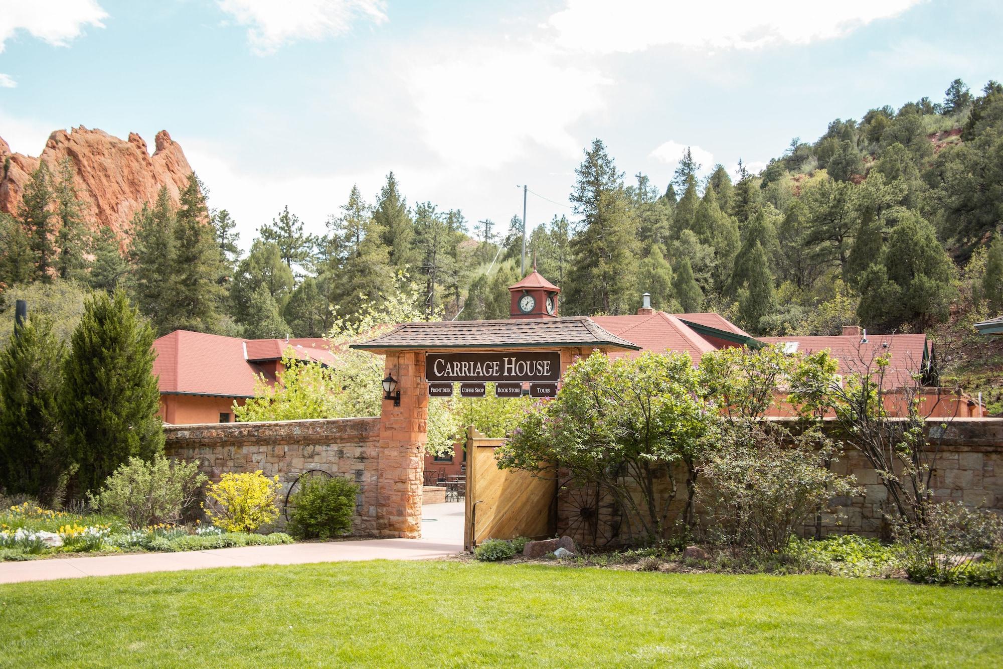 Restaurant Glen Eyrie Castle & Conference Center A Ministry o