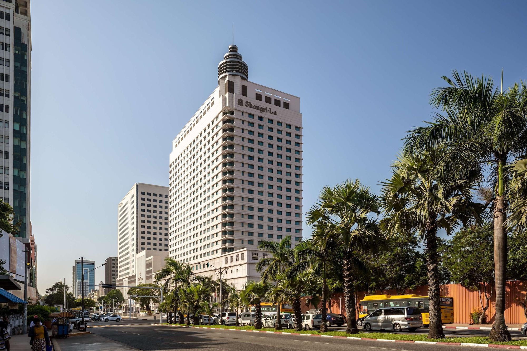 Vista Exterior Sule Shangri-La, Yangon