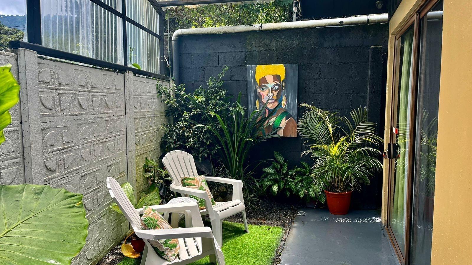 Vista Exterior Freddys Place Bed and Breakfast