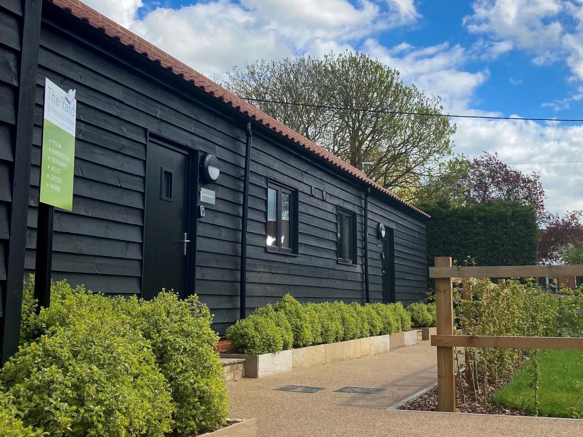 Vista Exterior The Yard @ Pringle Farm