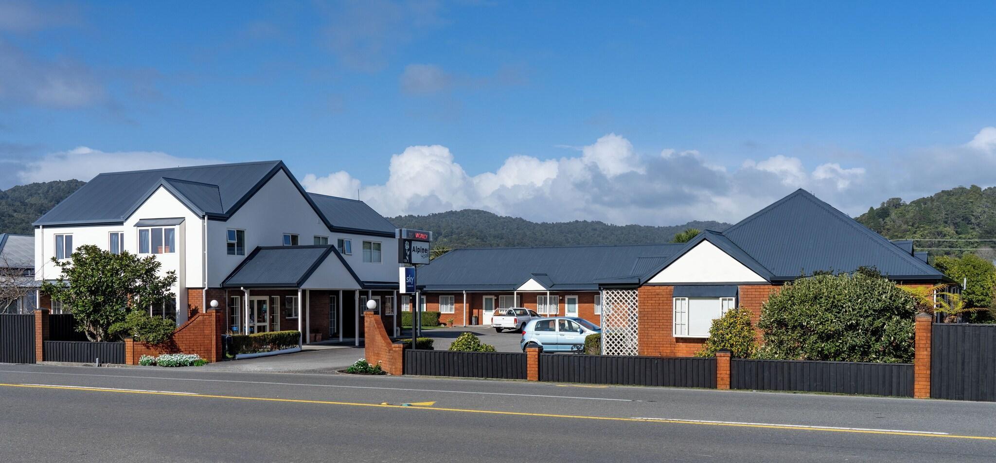 Vista Exterior Alpine Rose Greymouth Motel