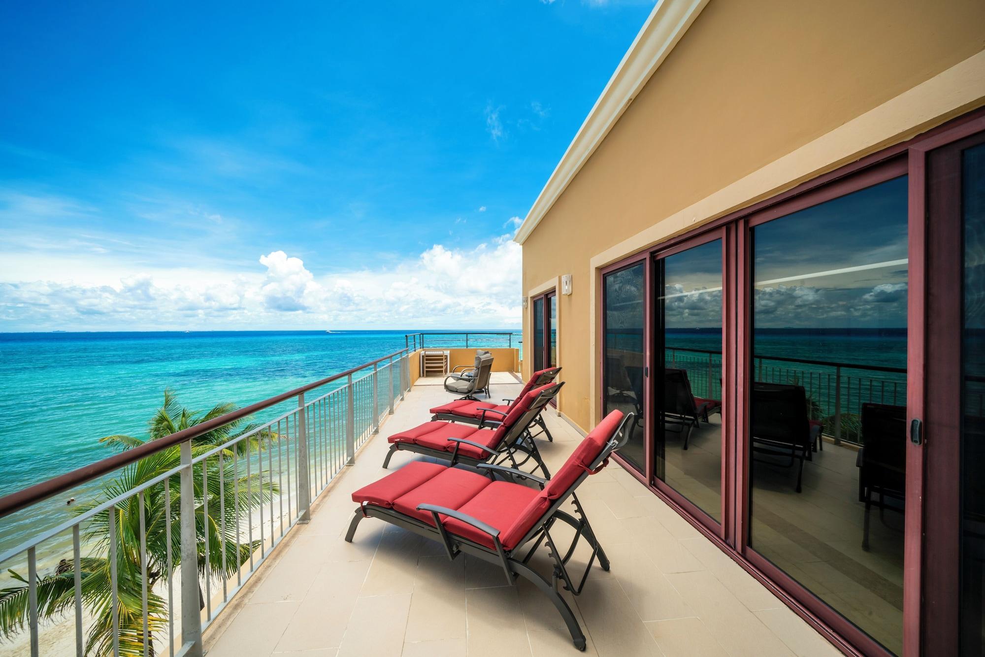 Vista Exterior Beachfront Ocean View Penthouse Surf 408