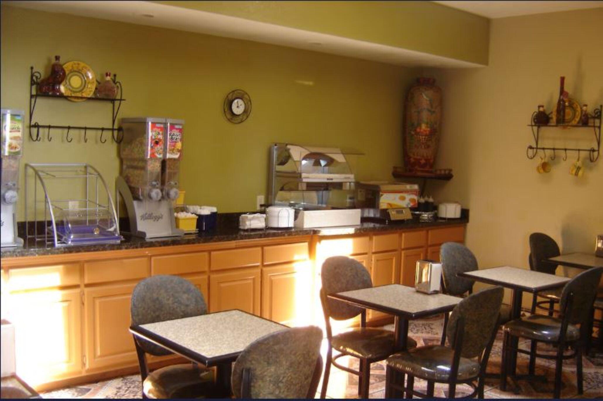 Bar/Salón Days Inn by Wyndham Carlsbad