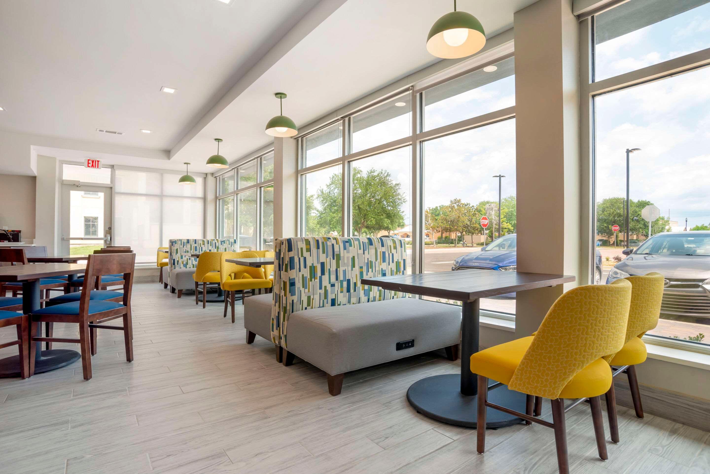 Restaurant Comfort Inn & Suites