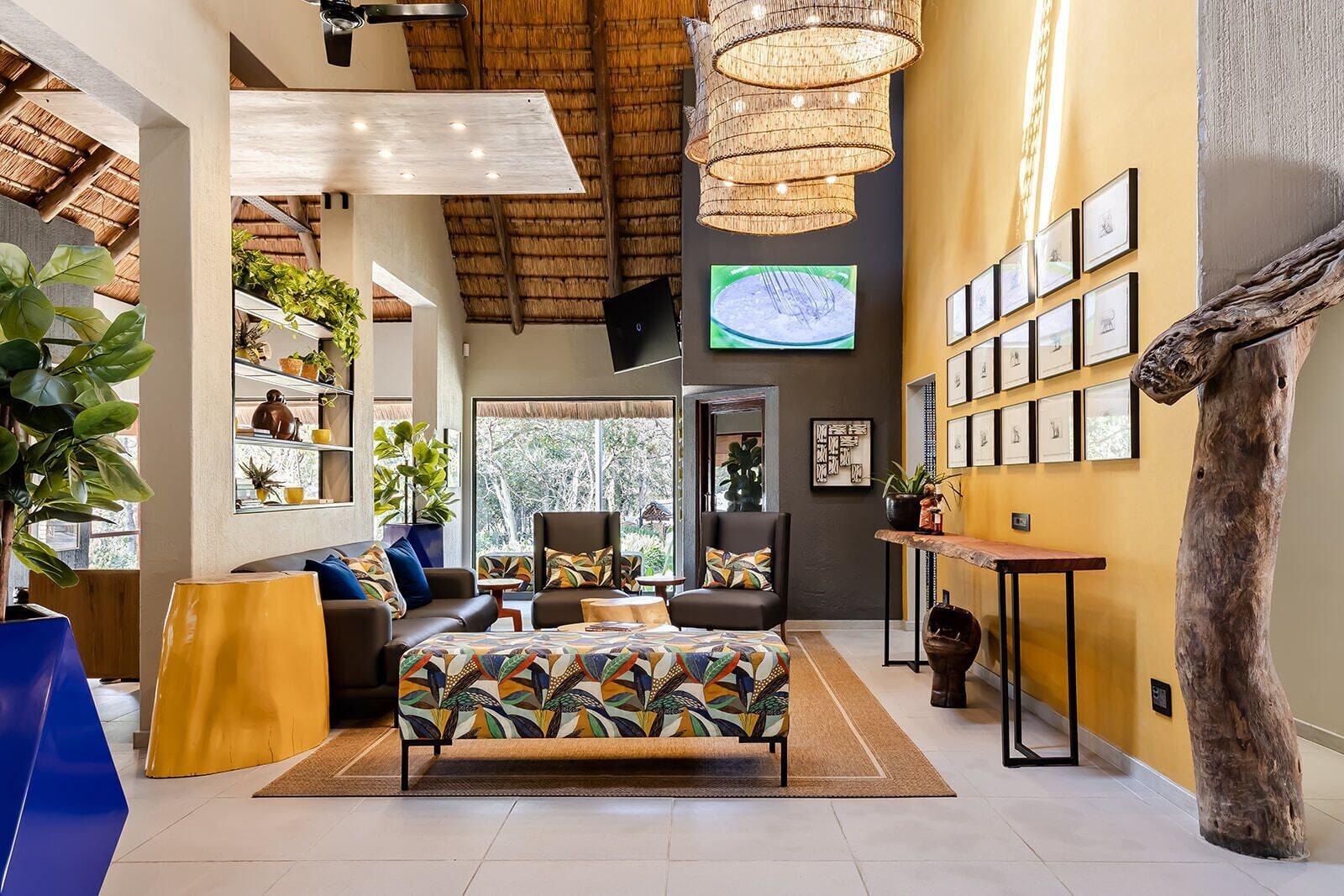 Vista Lobby Hippo Hollow Country Estate