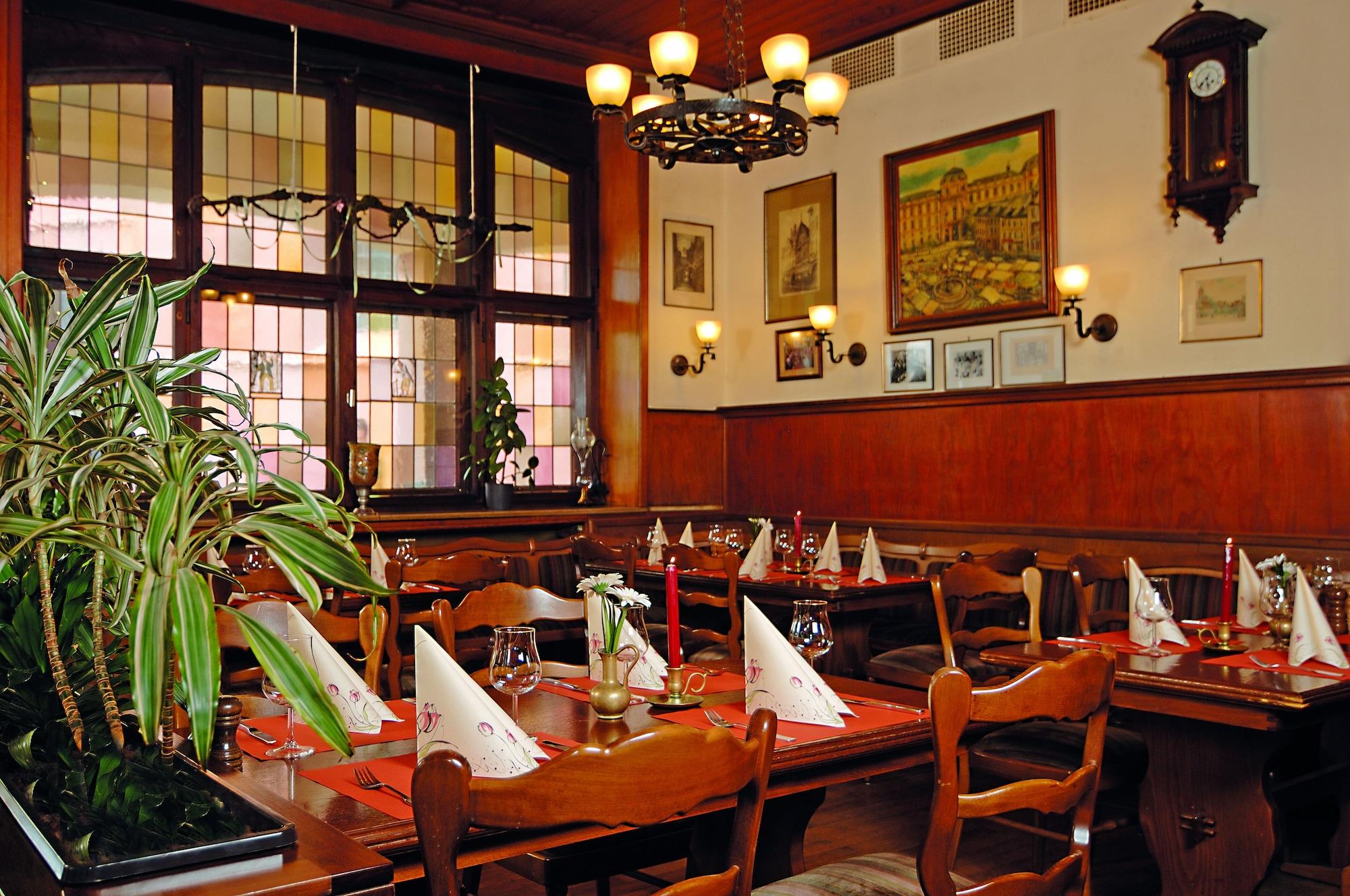 Restaurant Hotel Restaurant Bockshaut