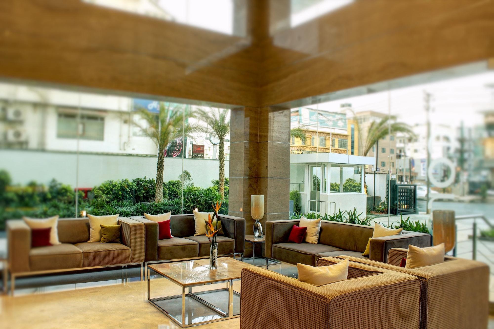 Vista Lobby Ramada Encore by Wyndham Bangalore Domlur