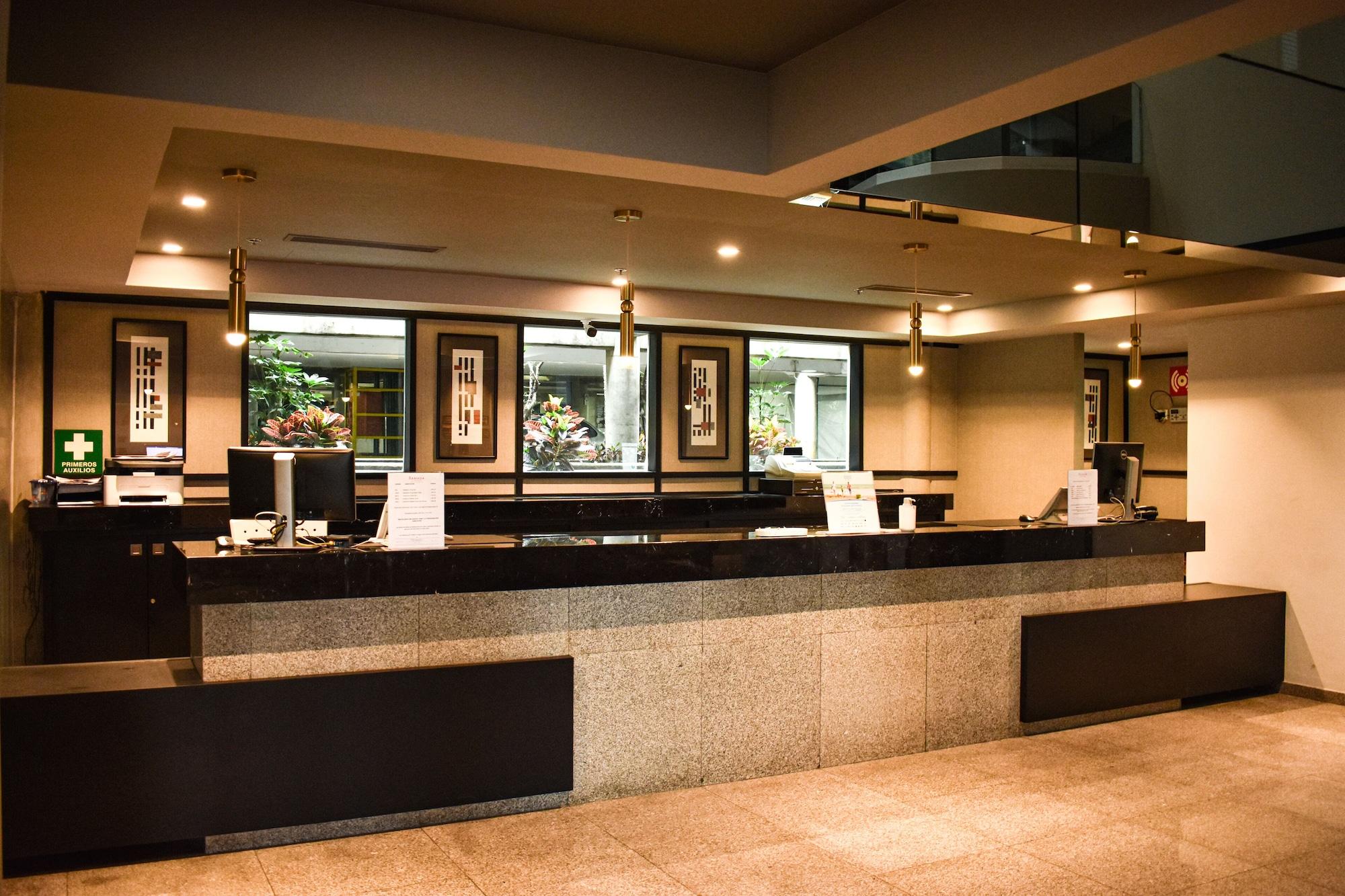 Vista Lobby Ramada by Wyndham Mexico City Santa Fe