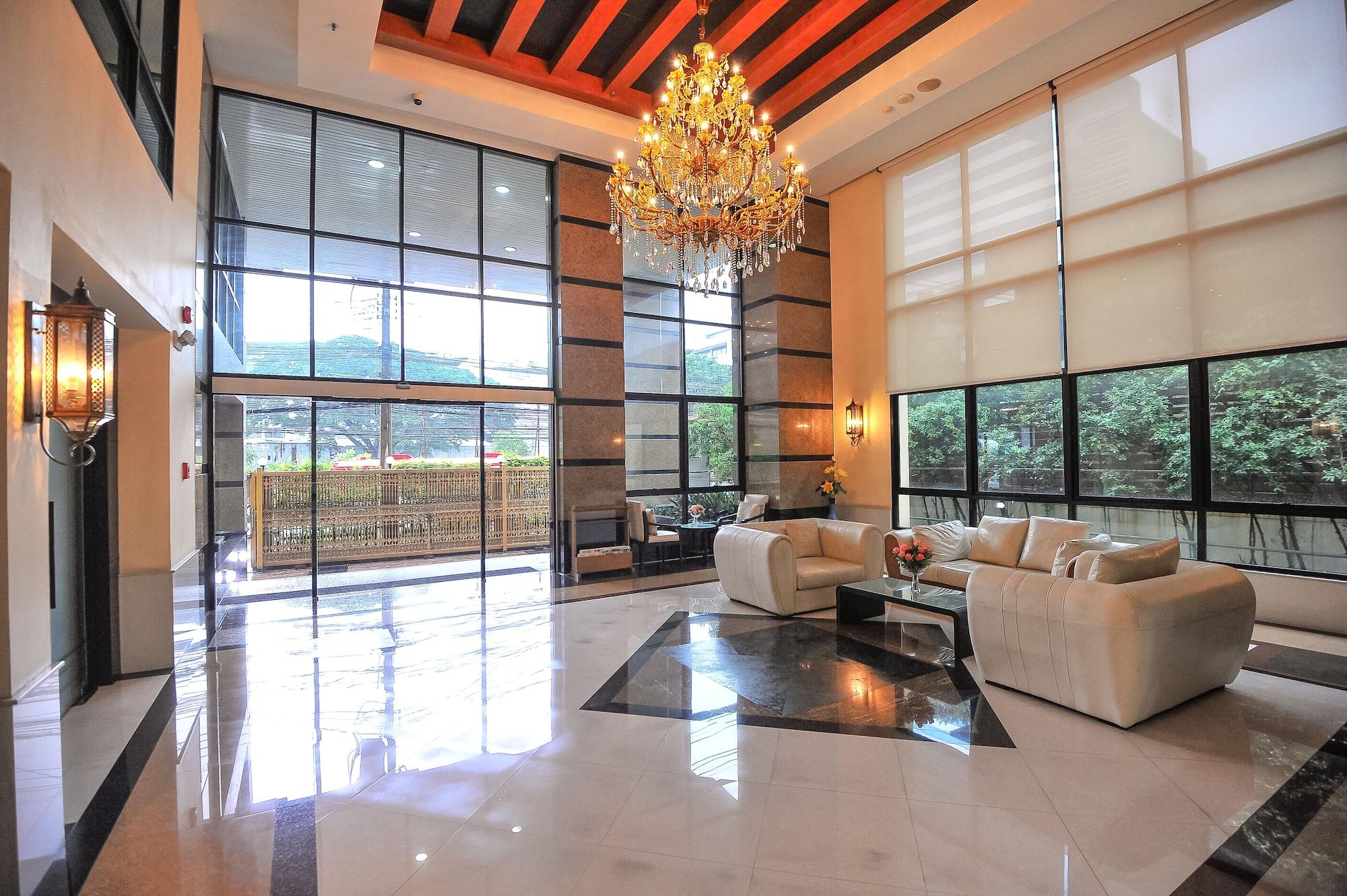 Vista Exterior 42 Grand Residence