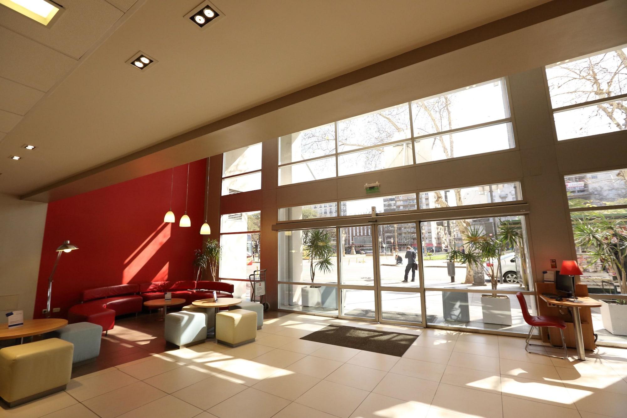 Vista Lobby ibis Buenos Aires Congreso