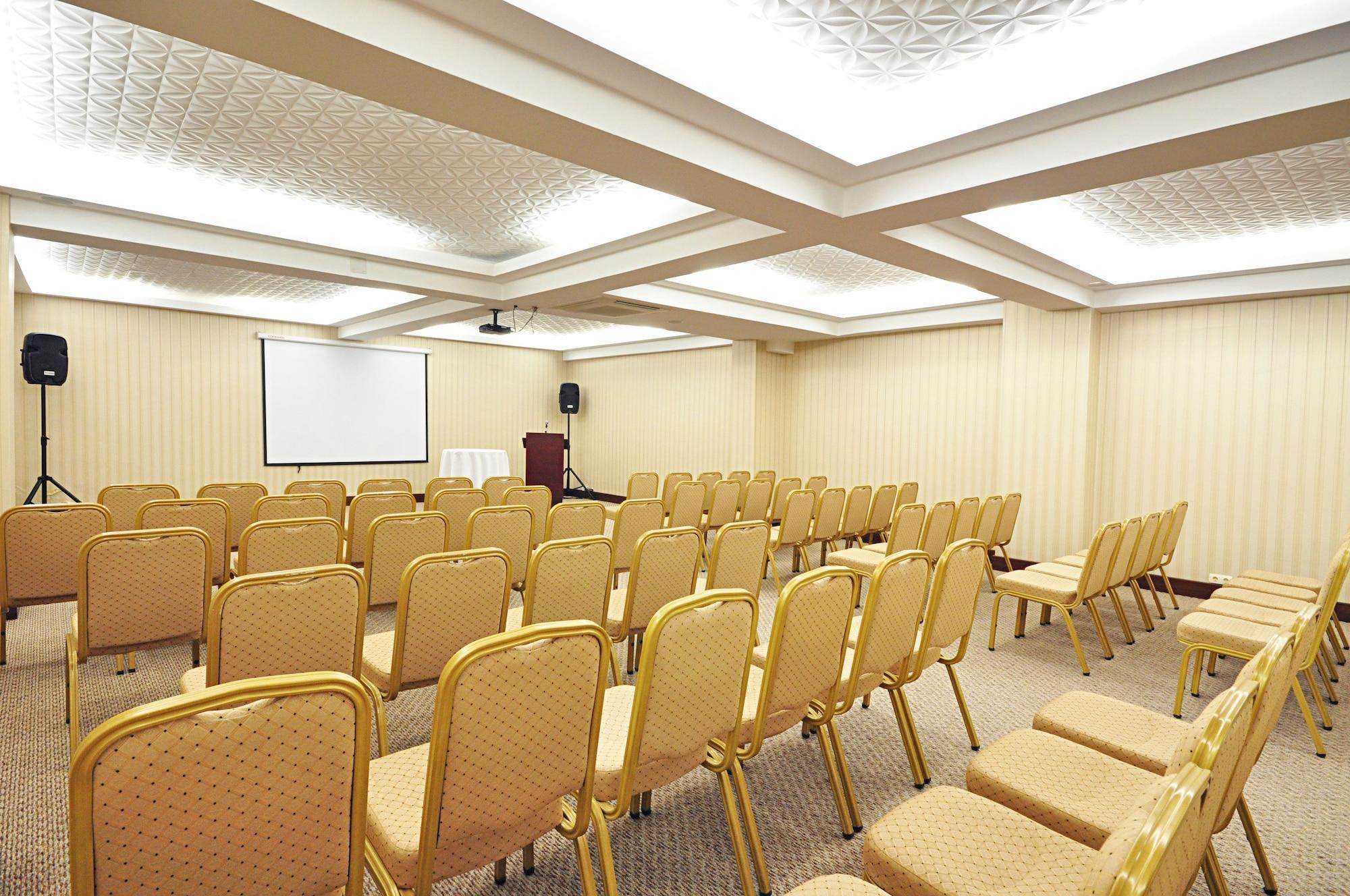 Sala de Reuniones North Point Hotel