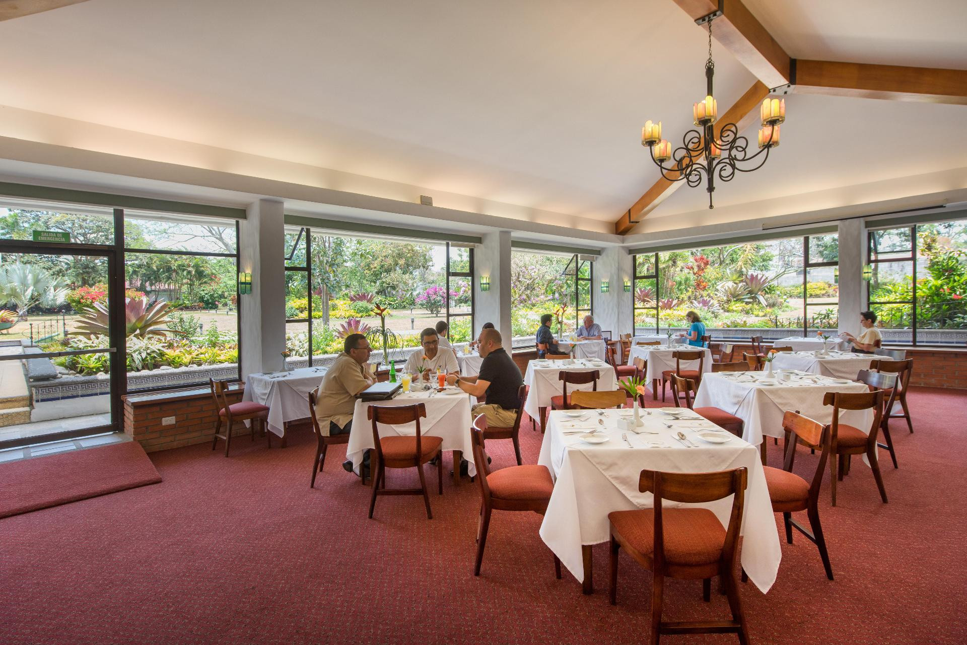 Restaurant Hotel Bougainvillea San José