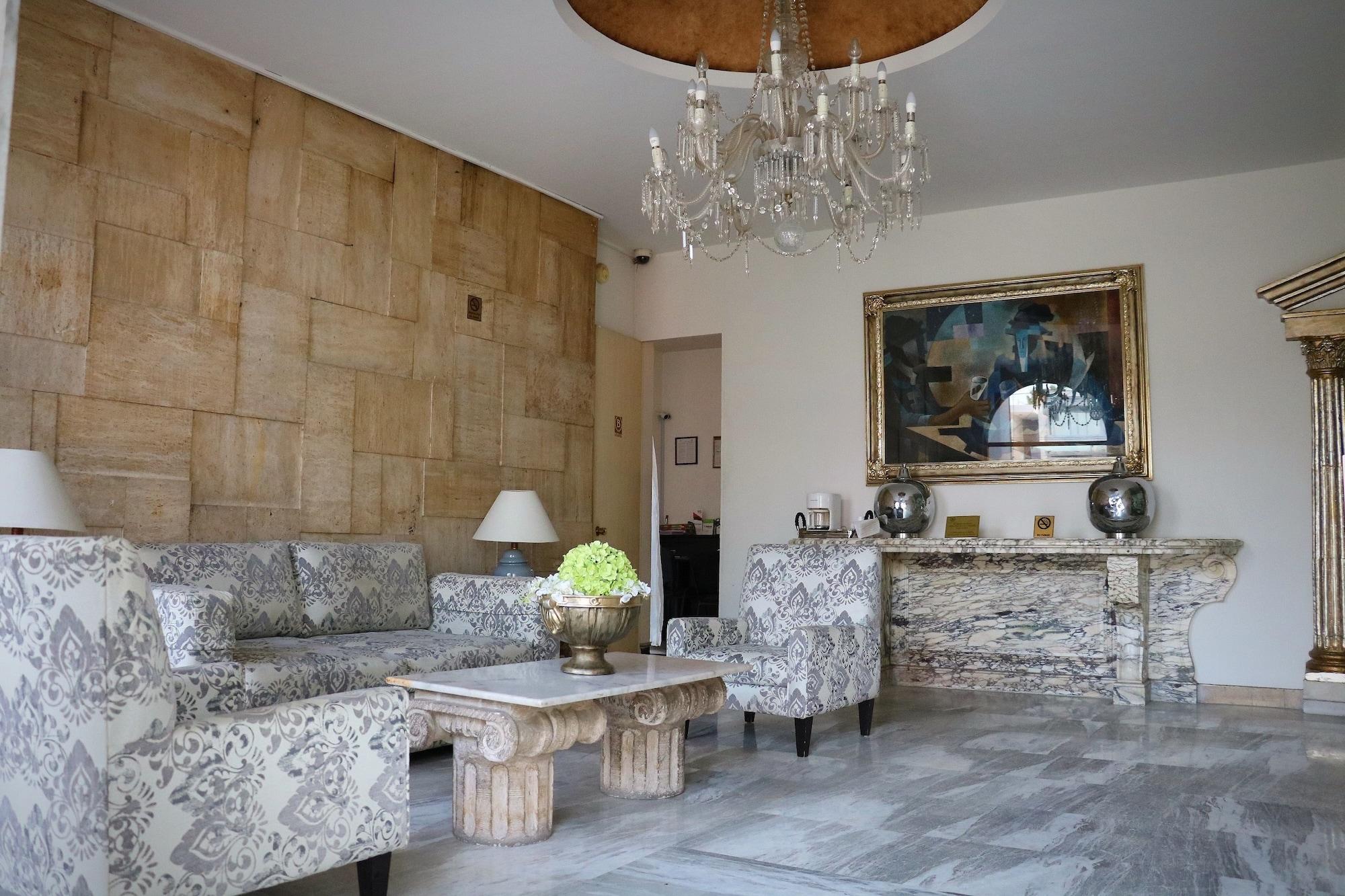 Vista Lobby Hotel Suites Bernini