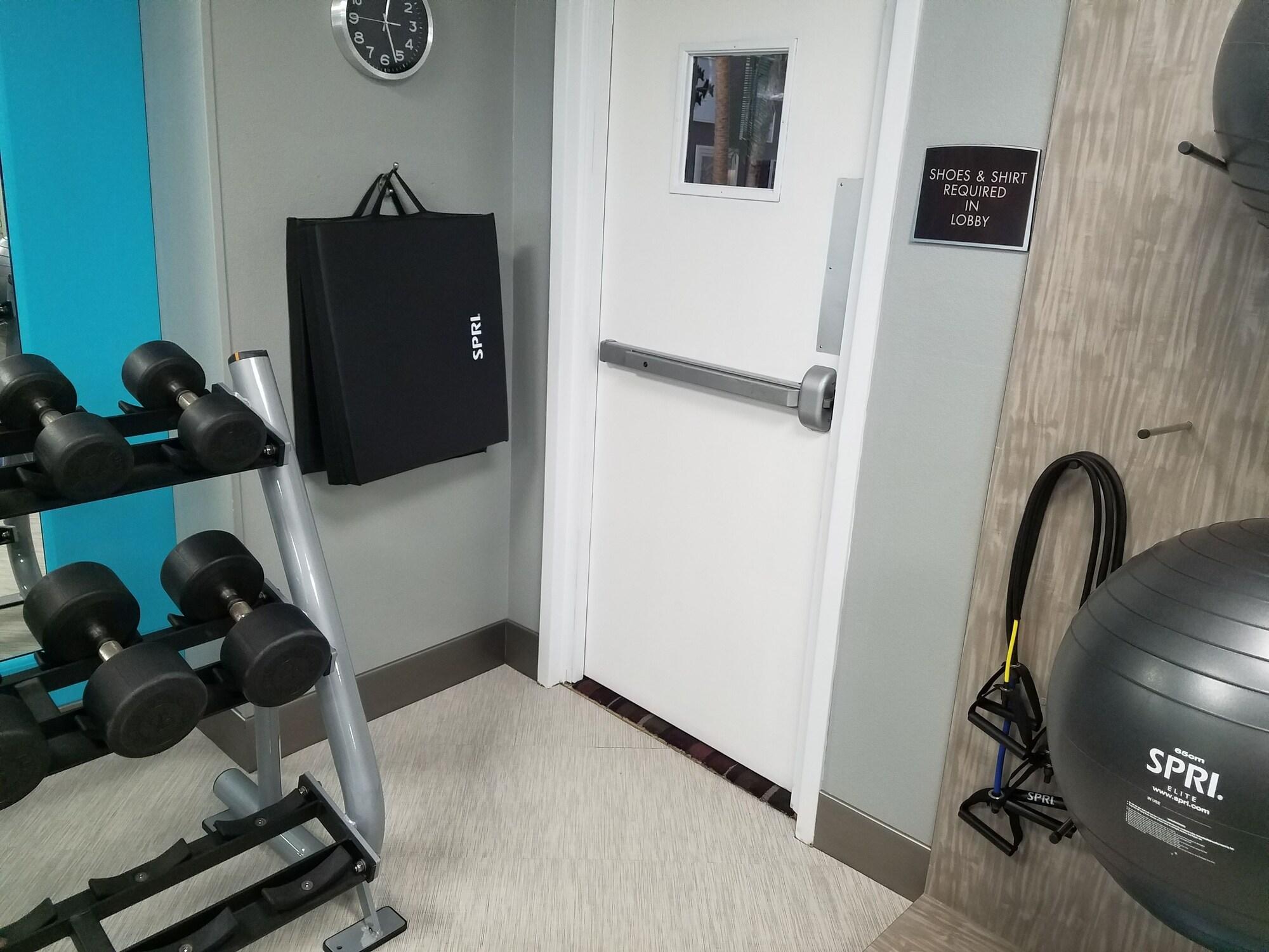 Gimnasio Crowne Plaza Virginia Beach Town Center by IHG