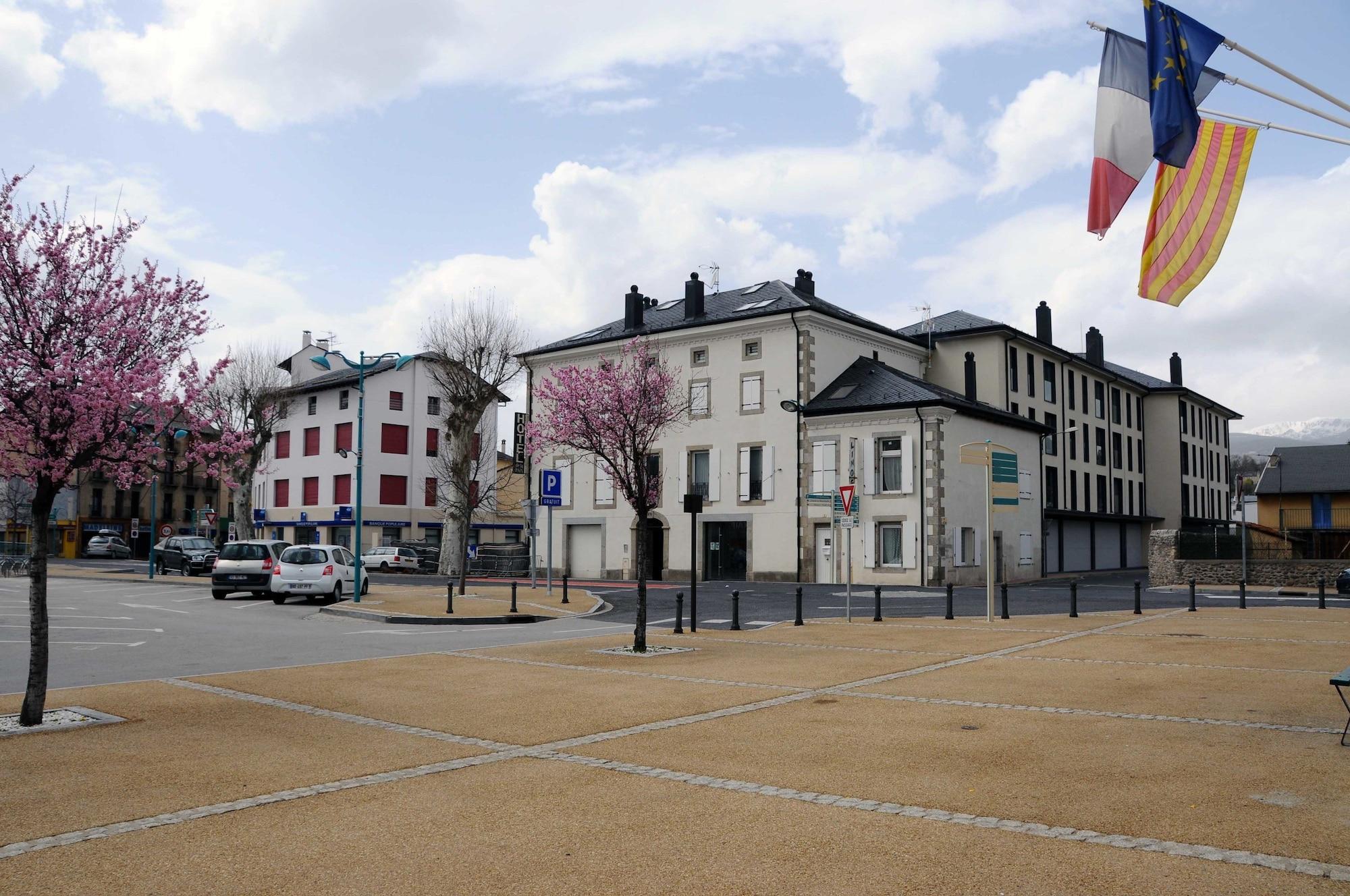 Vista Exterior Apparthôtel et SPA Cerdanya