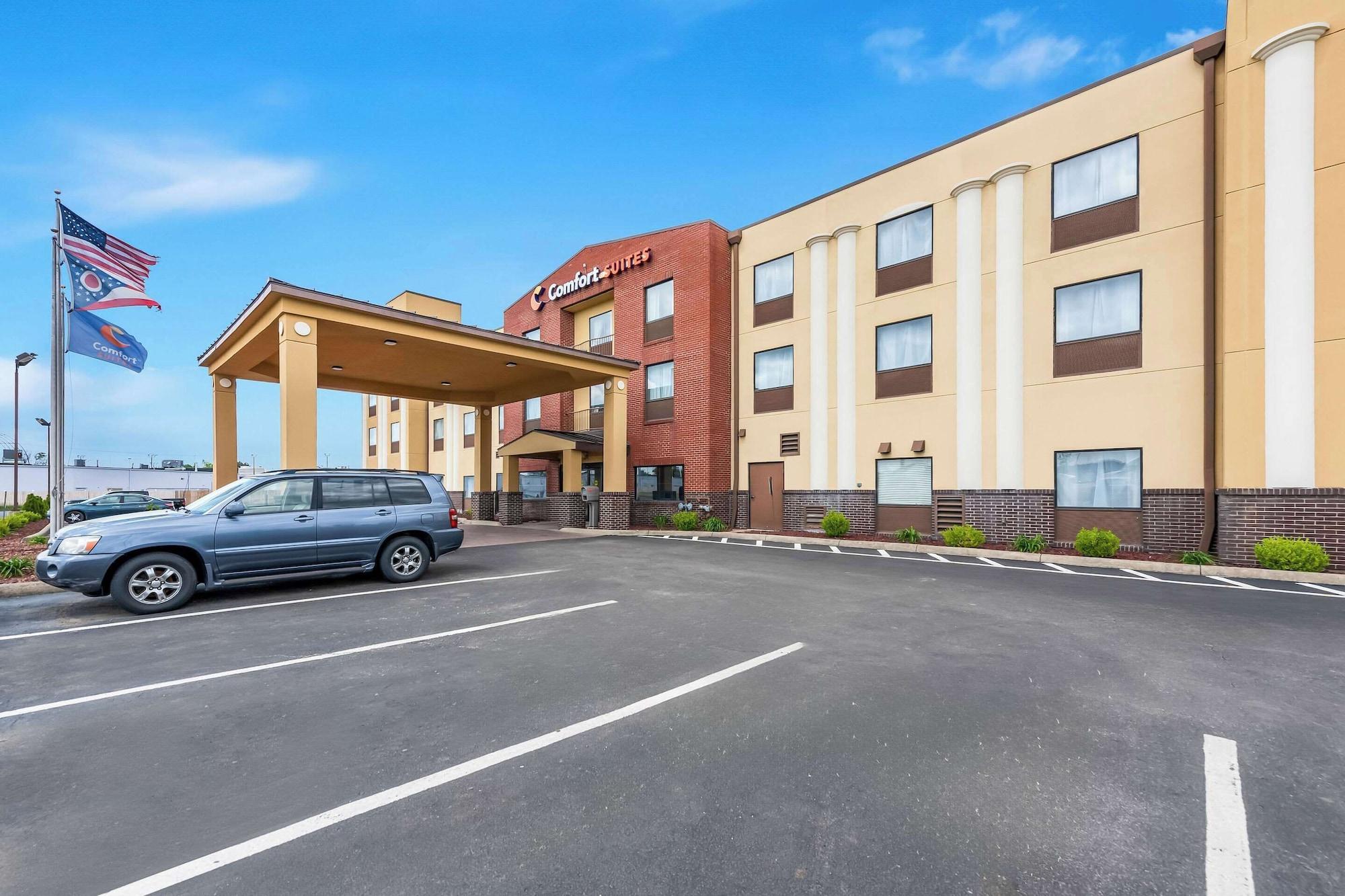 Vista Exterior Comfort Suites Columbus