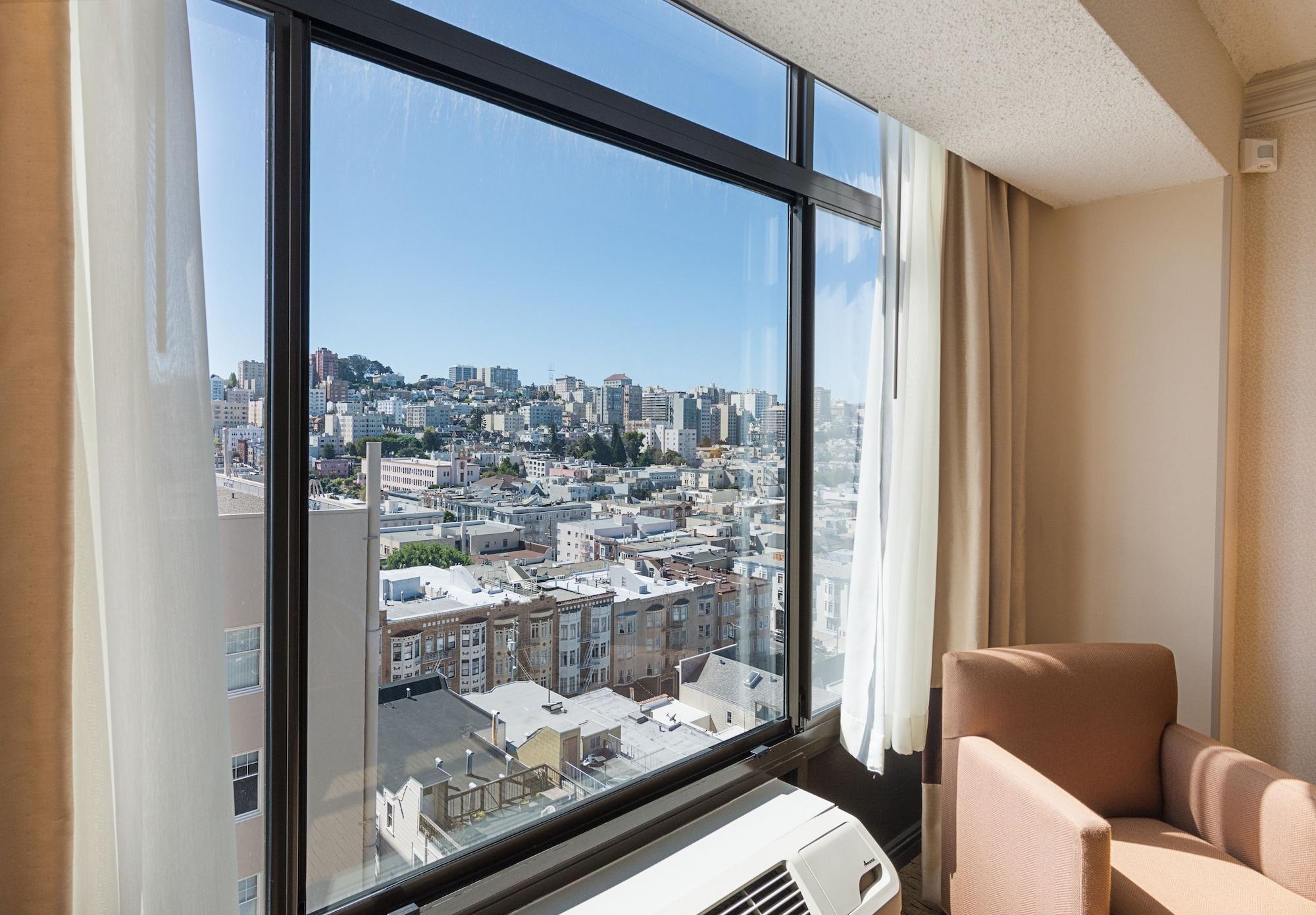 Comodidades del Alojamiento Comfort Inn by the Bay