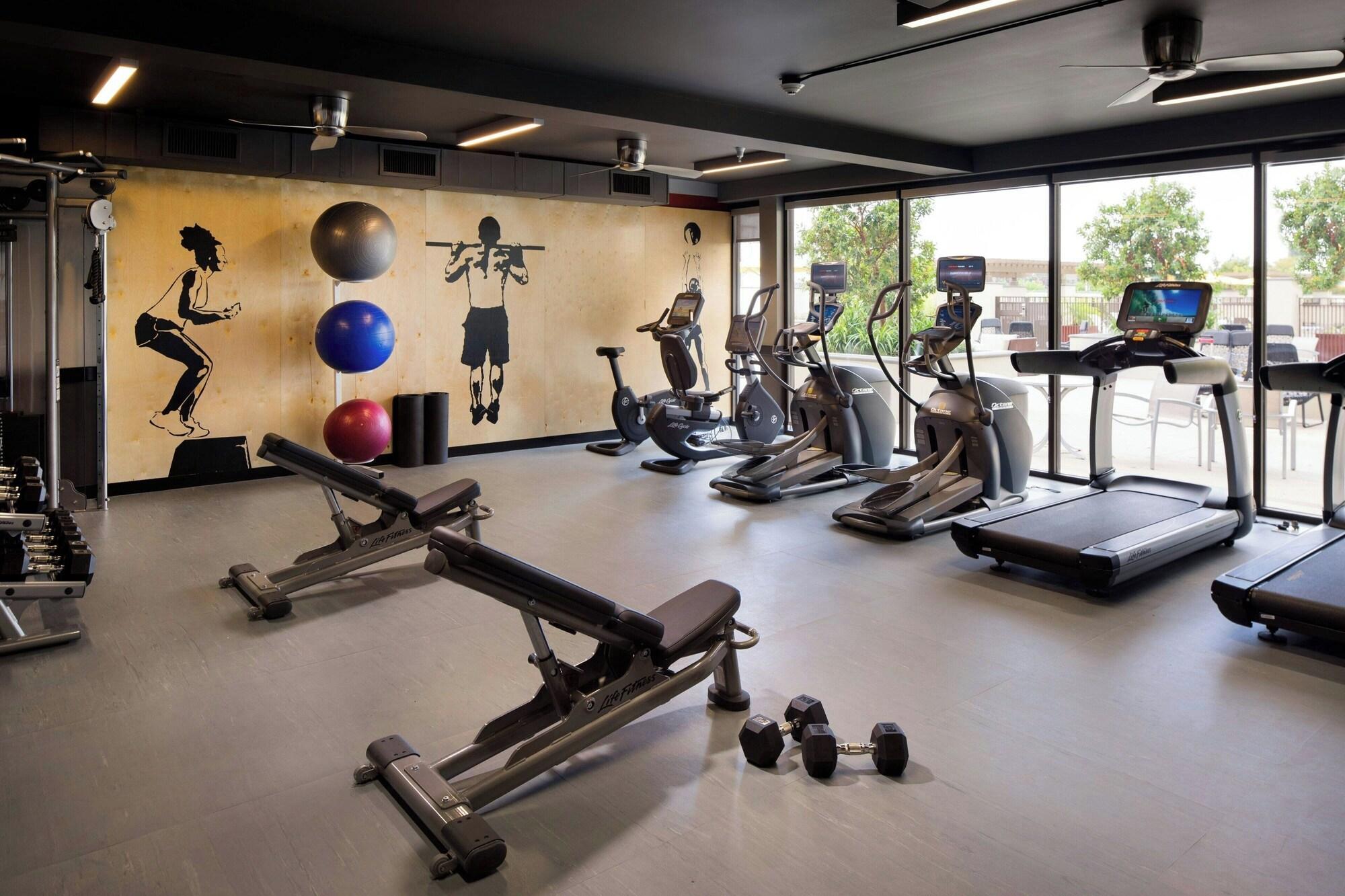 Gimnasio SpringHill Suites Los Angeles Burbank/Downtown