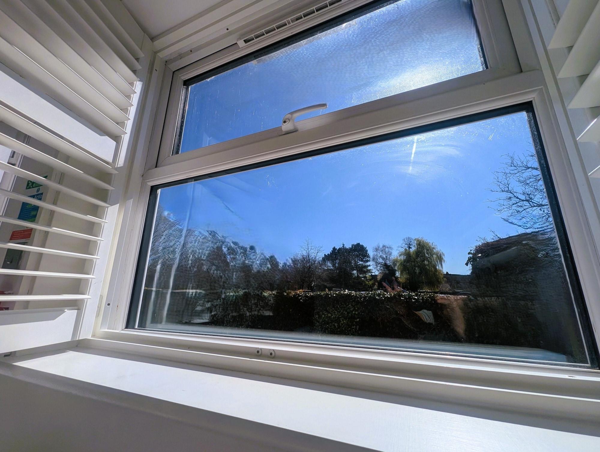 Equipamiento de Habitación Lakeside Oxford Hotel