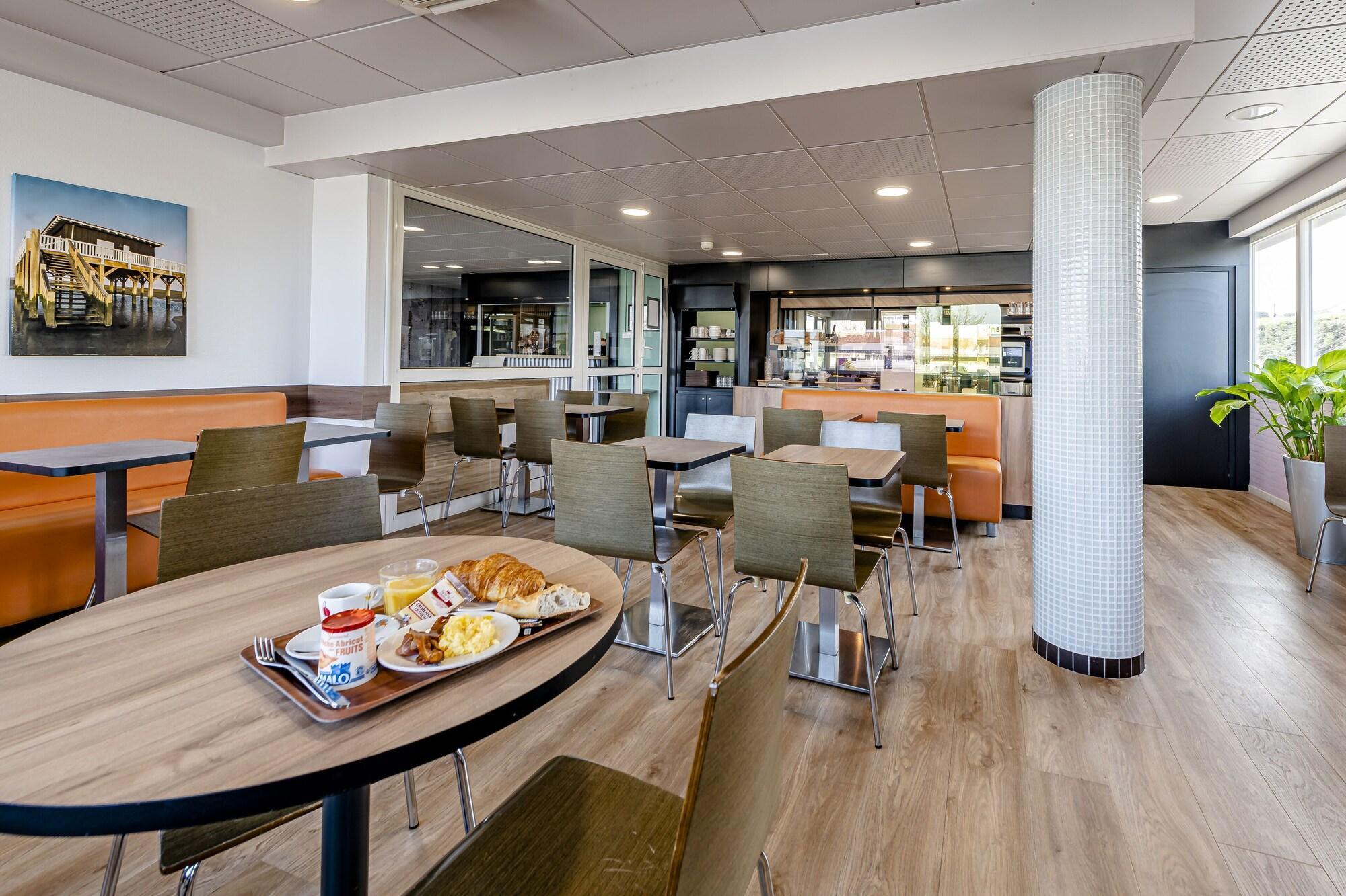 Restaurant B&B HOTEL Bordeaux Talence