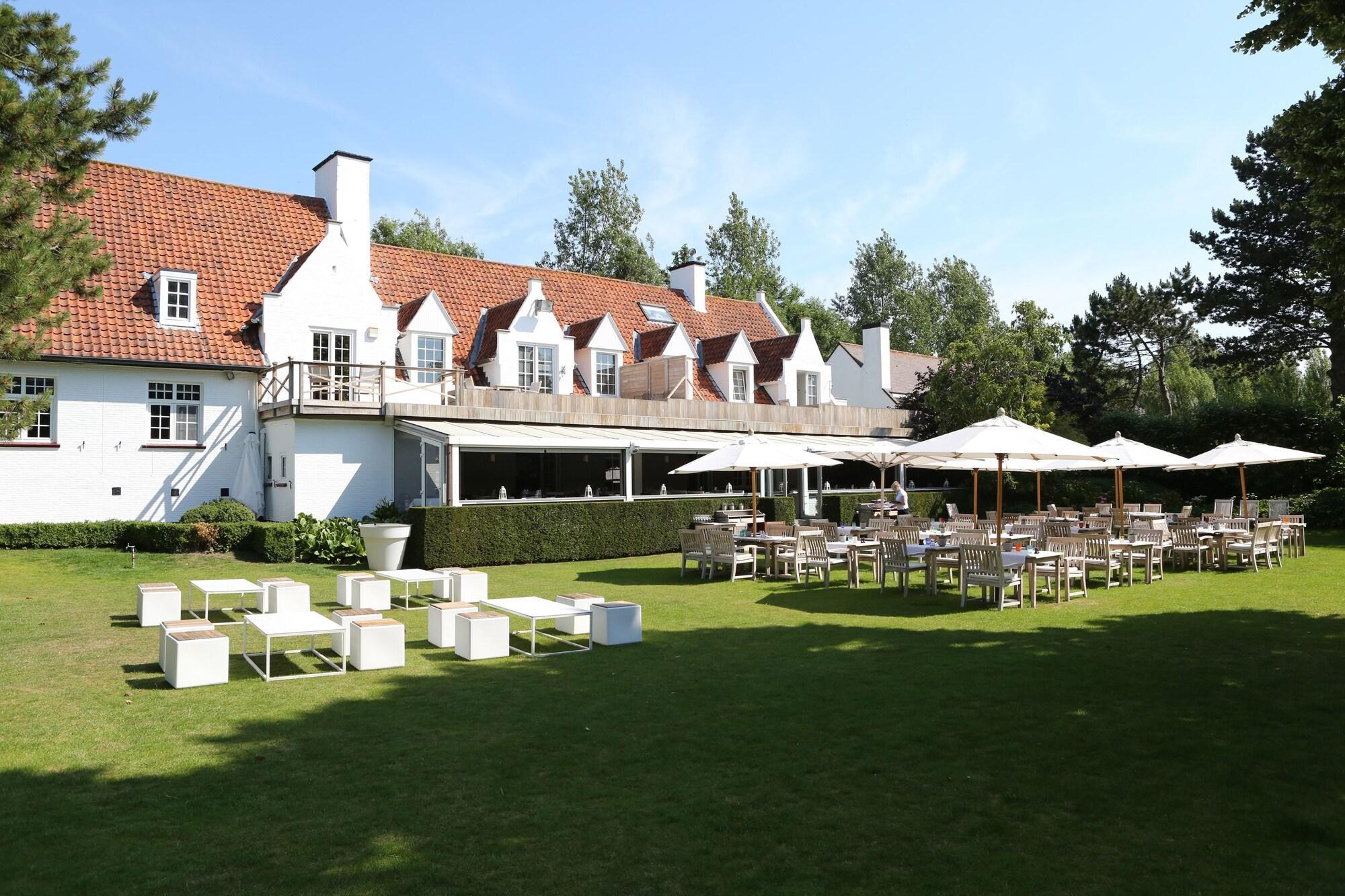 Vista Exterior Charl's