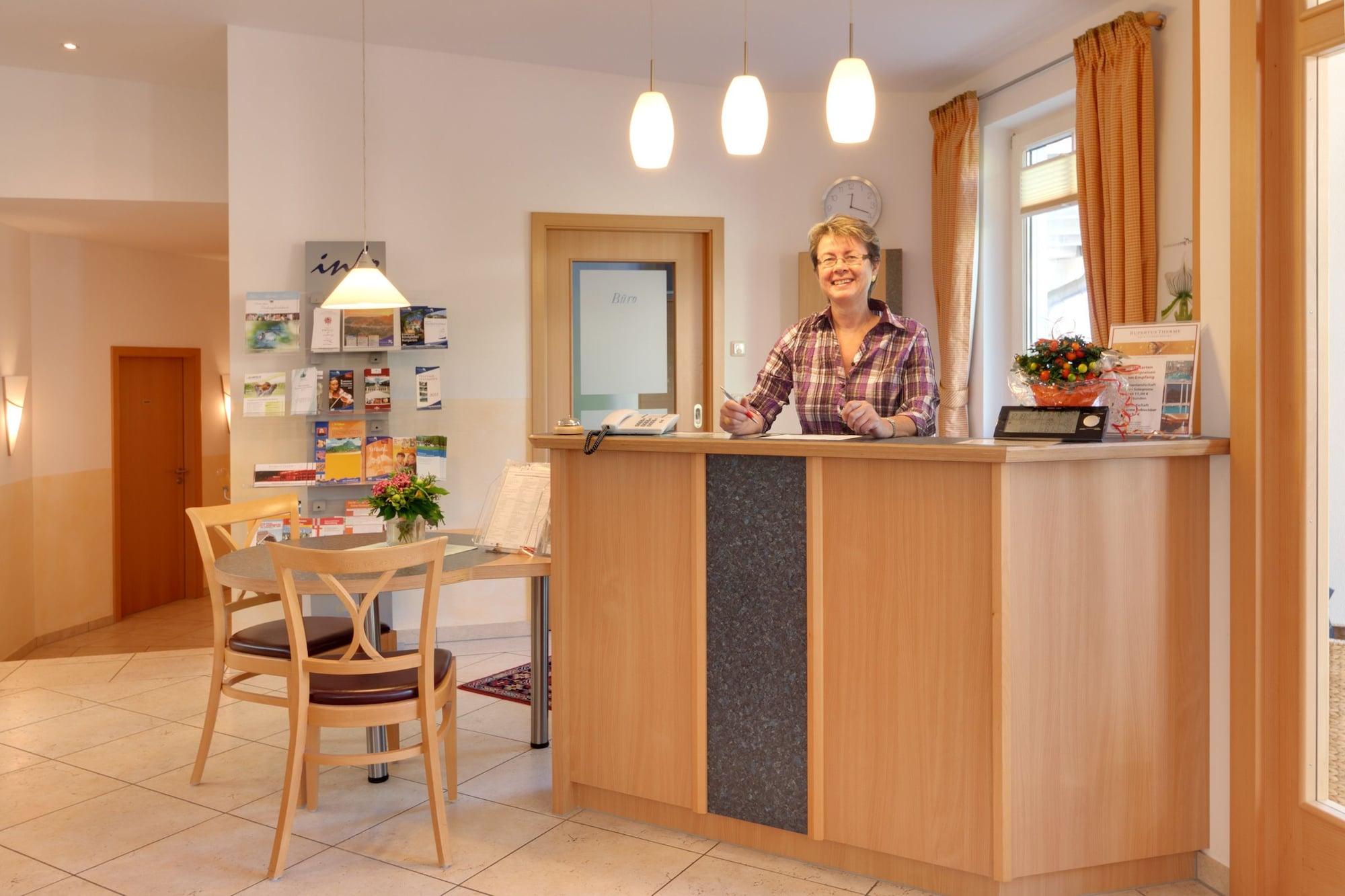 Vista Lobby Hotel Bergfried Schoenblick